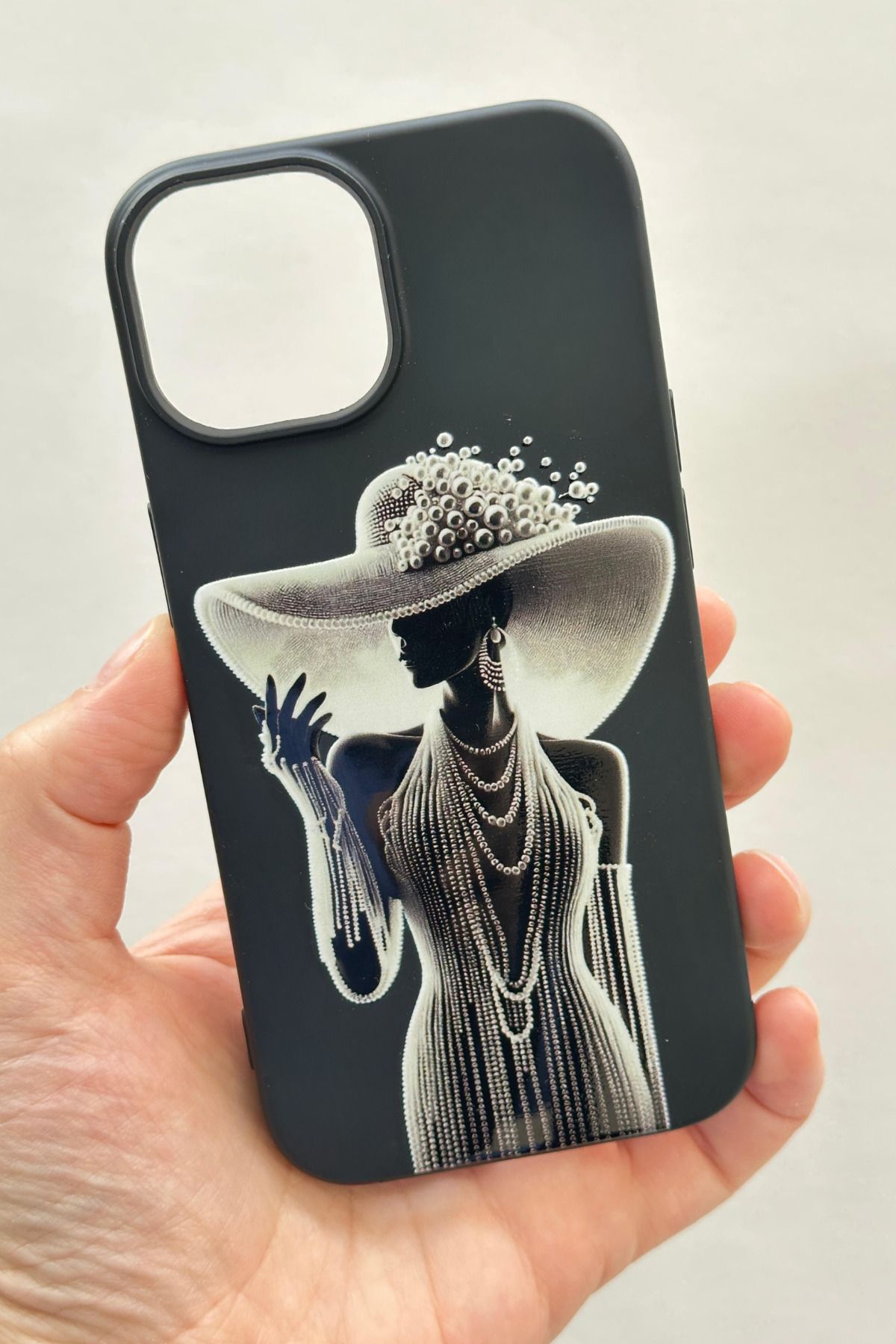 Vip Case iPhone 12 Uyumlu LADY Desenli İçi Kadife Kamera Çıkıntılı LSR KILIF 277