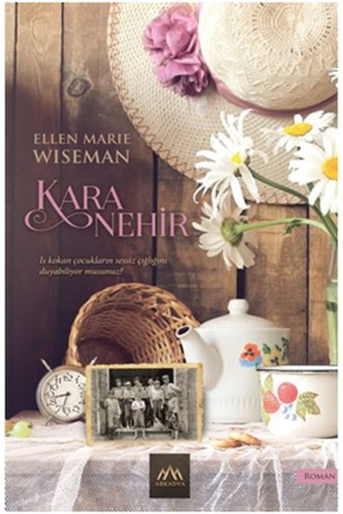 Arkadya Yayınları Kara Nehir