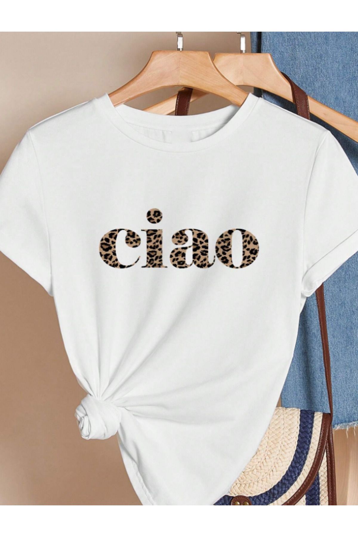 Trend Sizde Unisex Pamuklu Ciao Ön Baskılı Tasarım Tshirt