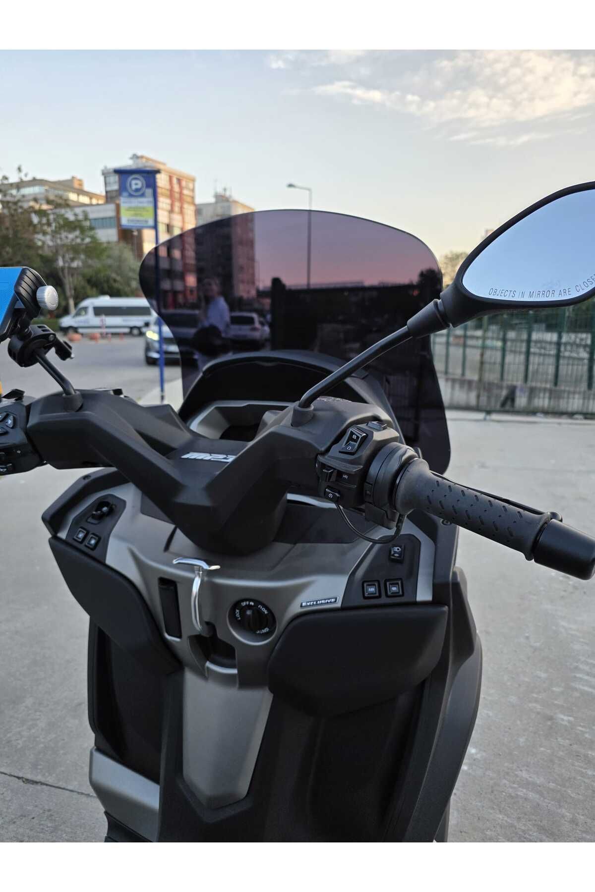 Piaggio MP3 530 Siperlik Ön Cam 2023-2025 Model 60cm Siyah Renkli 4mm ORTA BOYLU