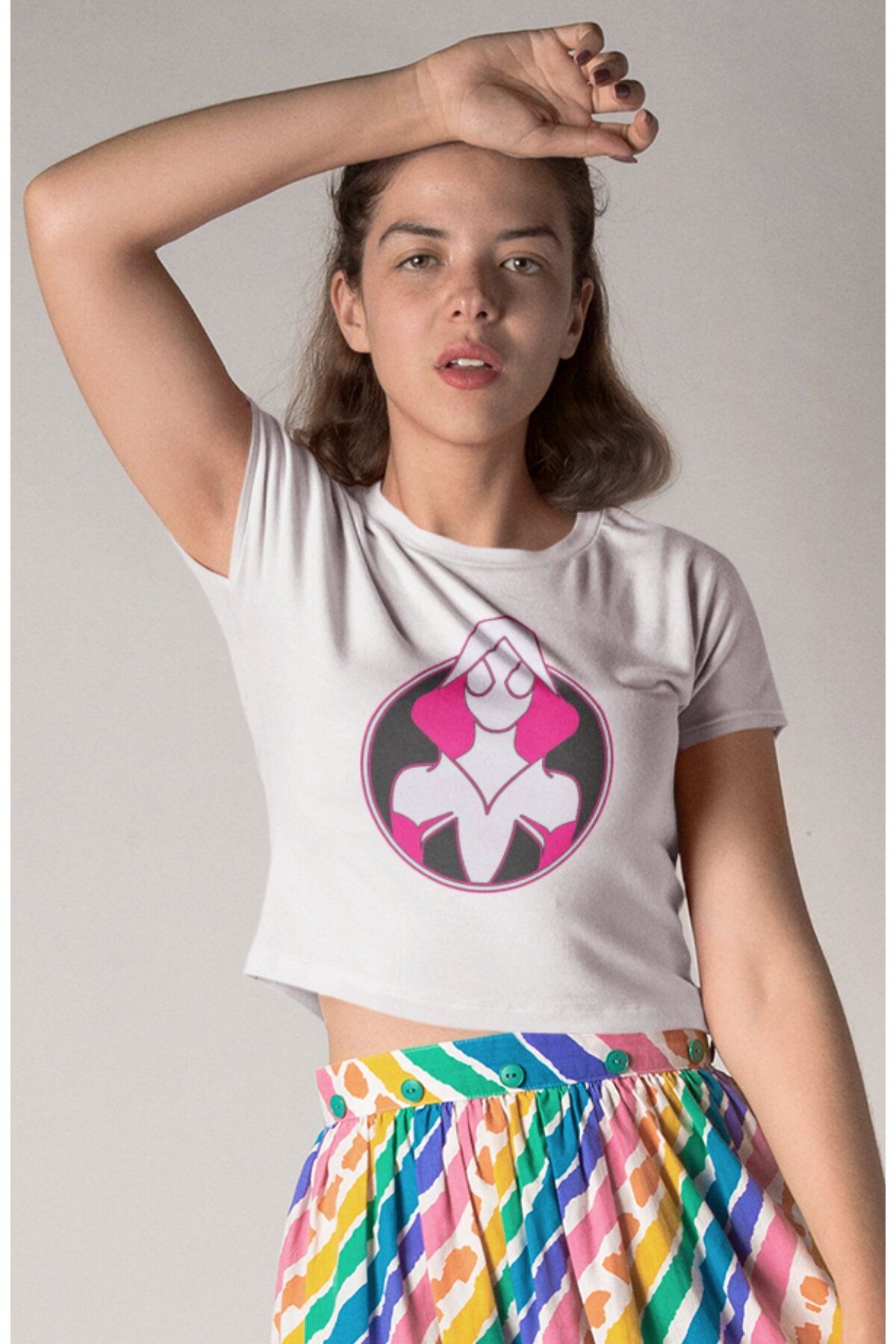 Fuddy Moda Pink Spider Gwen Baskılı Crop Top, Kadın Super Hero Spider Temalı Crop Bluz
