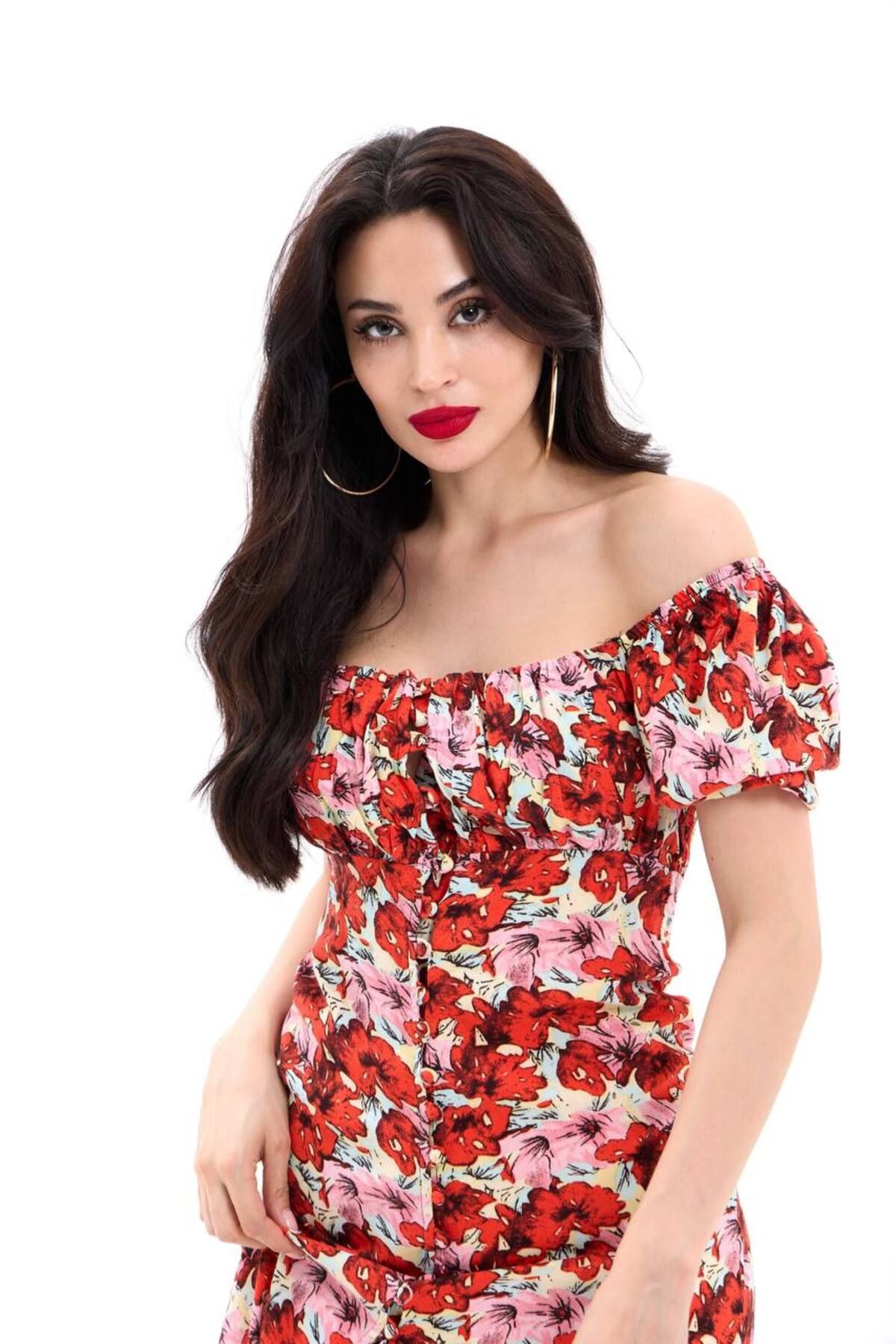 Castivo Fashion Kare Yaka Düğmeli Yırtmaçlı Desenli Elbise