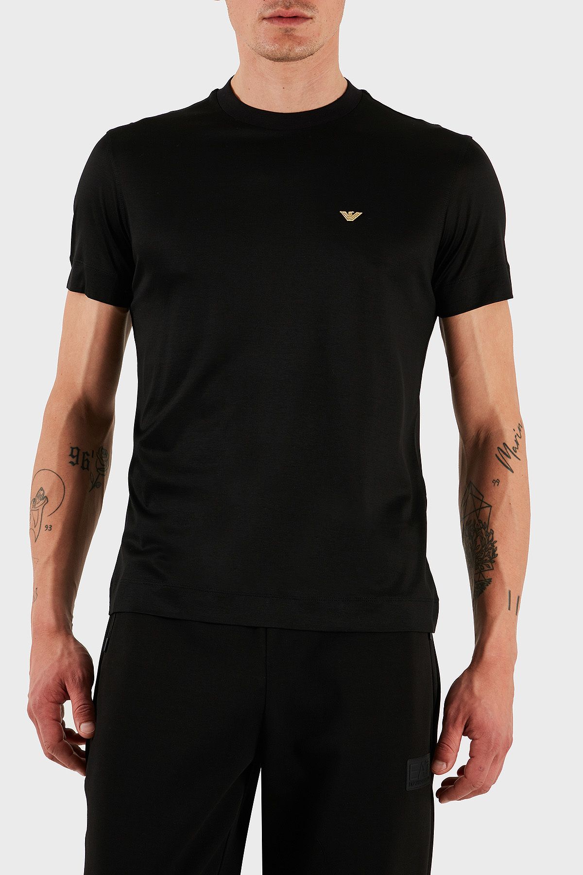 Emporio Armani Pamuk Karışımlı Regular Fit Bisiklet Yaka T Shirt Erkek T SHİRT EM001702 AF10017 MC18