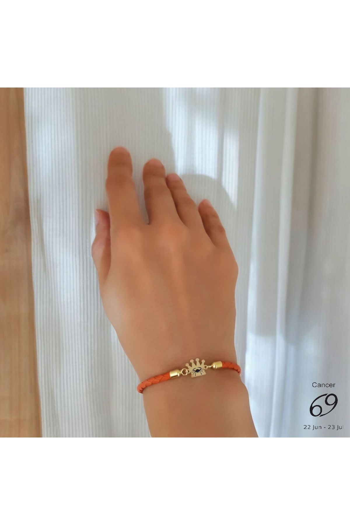 ARCHINO GOLD Taç Motifli 14 Ayar Altın Plakalı Hakiki Derili Bayanlara Yengeç Burcu Bilekliği-439burç-turuncu