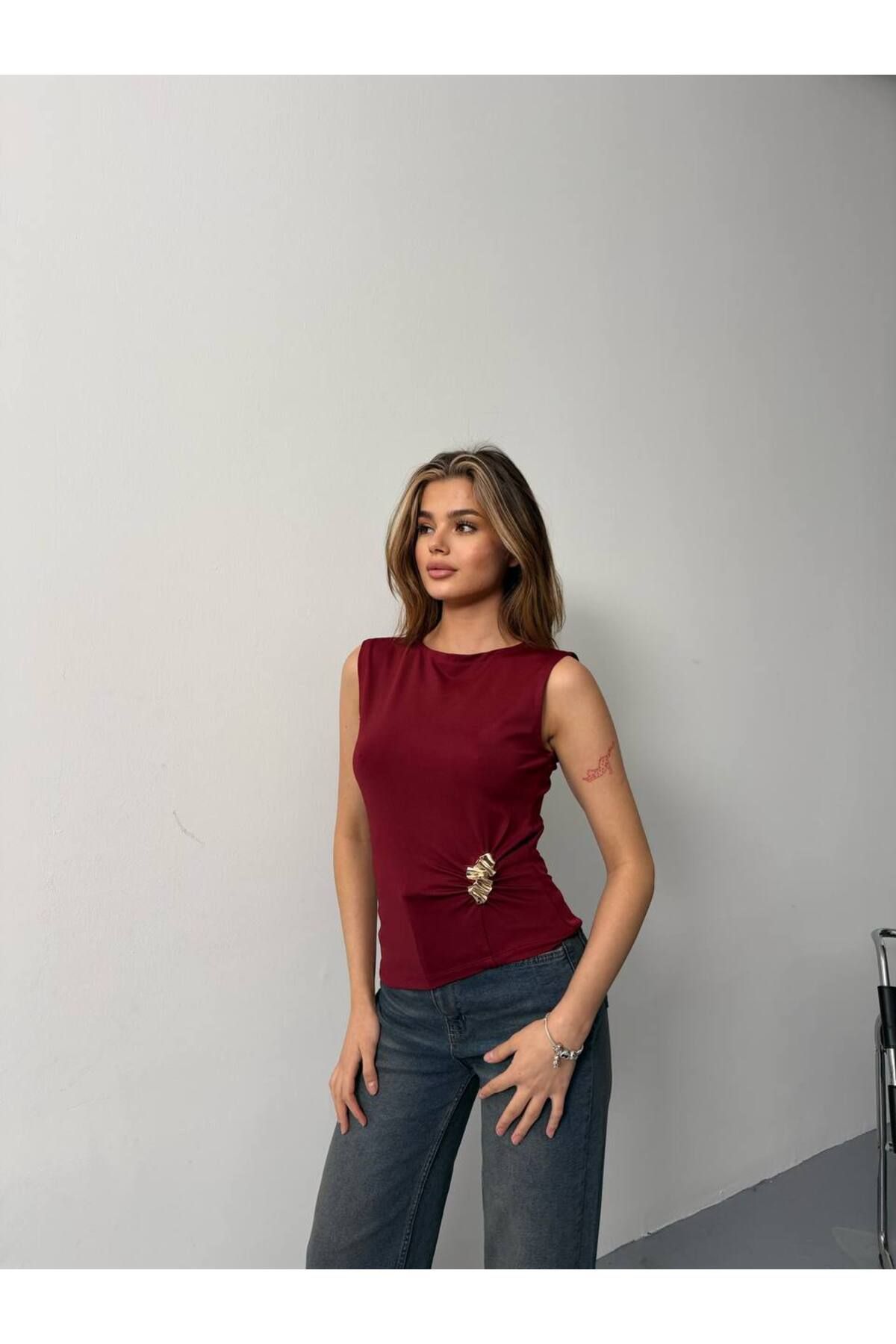 OYERGA MODA Kadın Aksesuar Detay Bluz