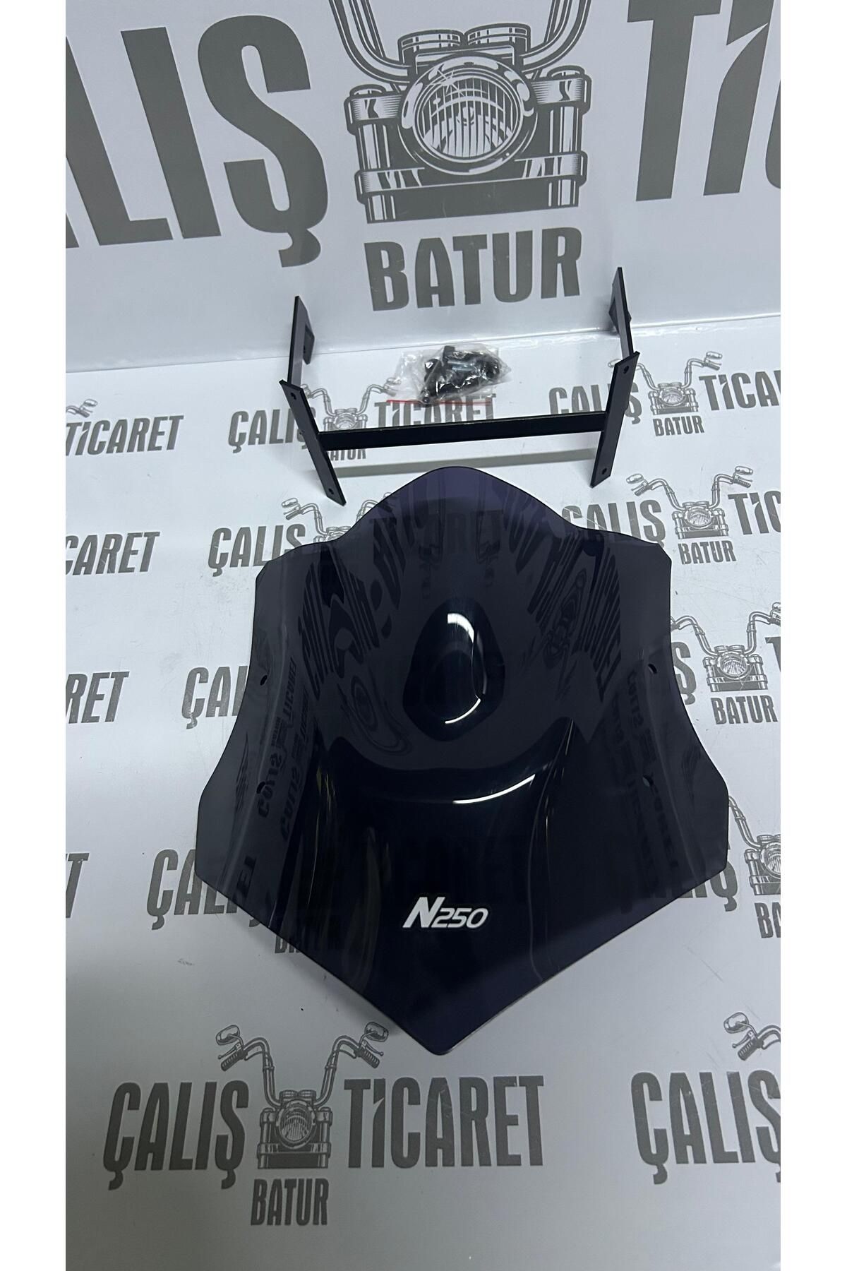 CAM BAJAJ PULSAR N 250 KISA SİPERLİK CAMI 2022-2024 UYUMLU FÜME 35,5 CM APARATLI
