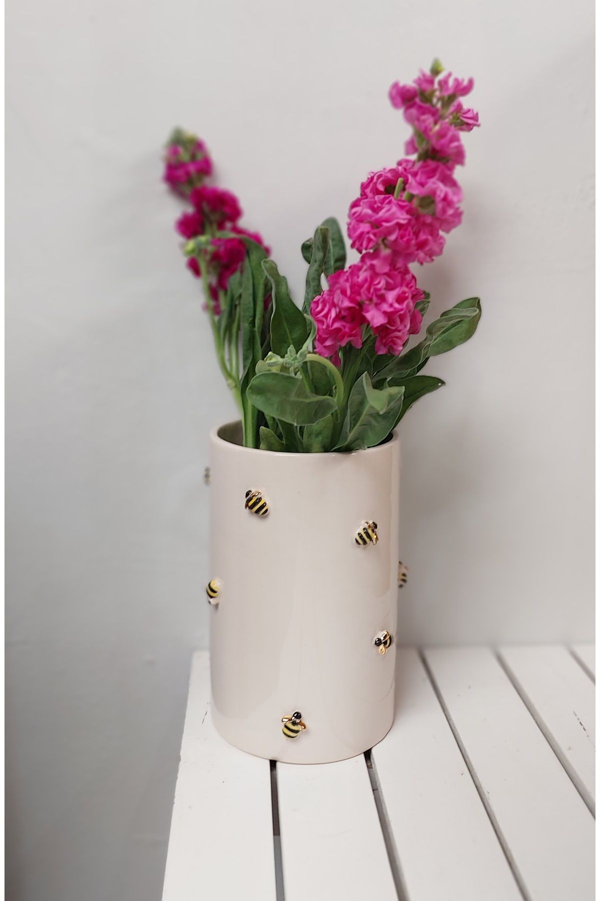 Handmade Arı Detaylı Elyapımı Seramik Vazo/24k altın detaylı seramik vazo