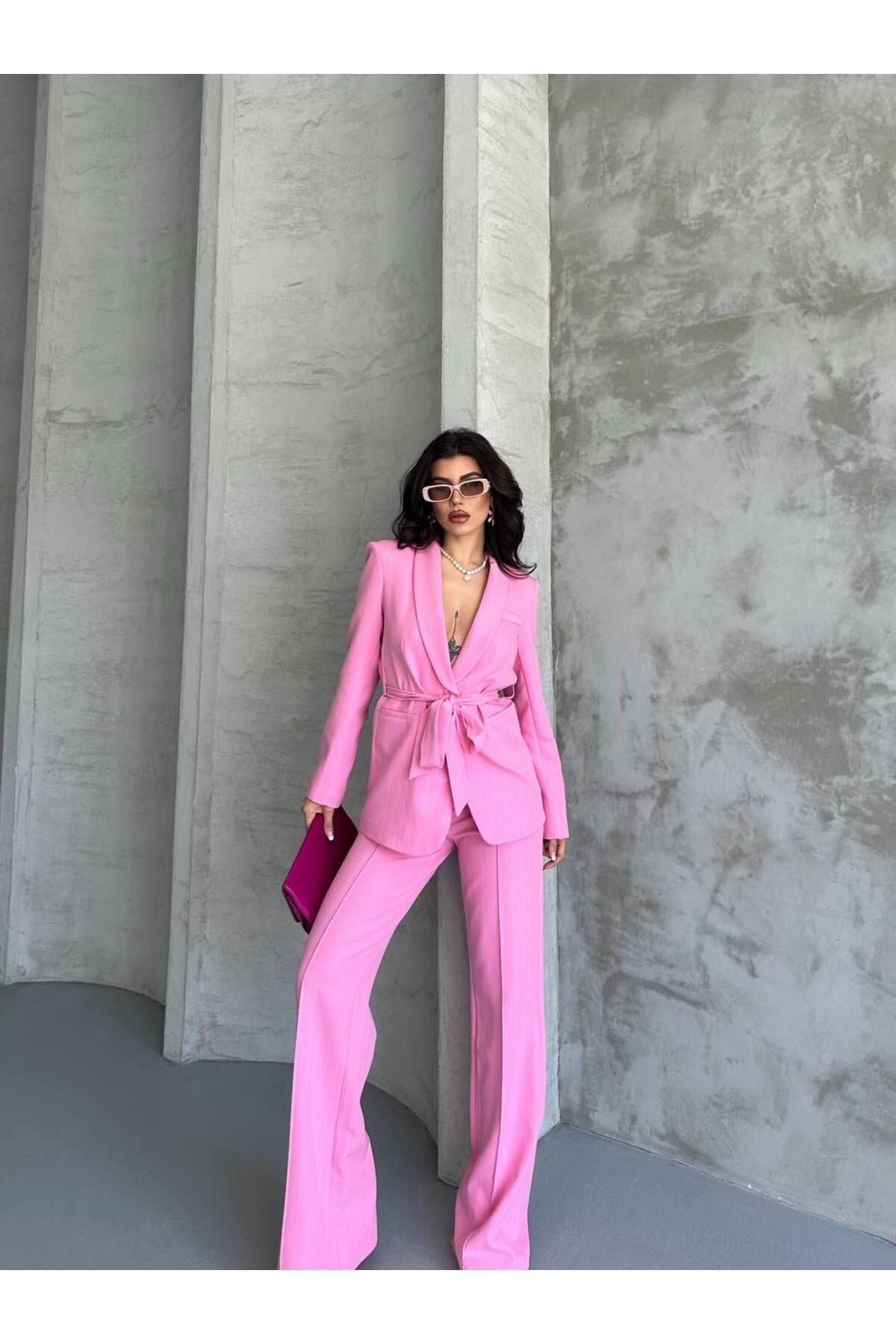 BARG FASHION Kadın Çizgili Kuşaklı Takım Elbise