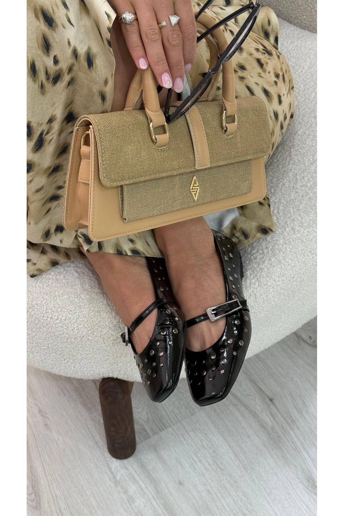 by emine eren emotion shoes Siyah Zımbalı Rugan Babet