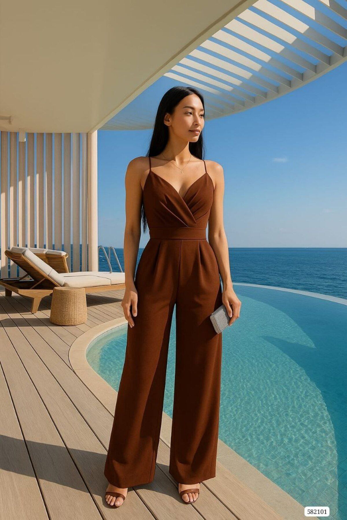 ÇEÇİM Kadın Gri Askılı Kruvaze Yaka Bol Paça Tulum ZYN-58791