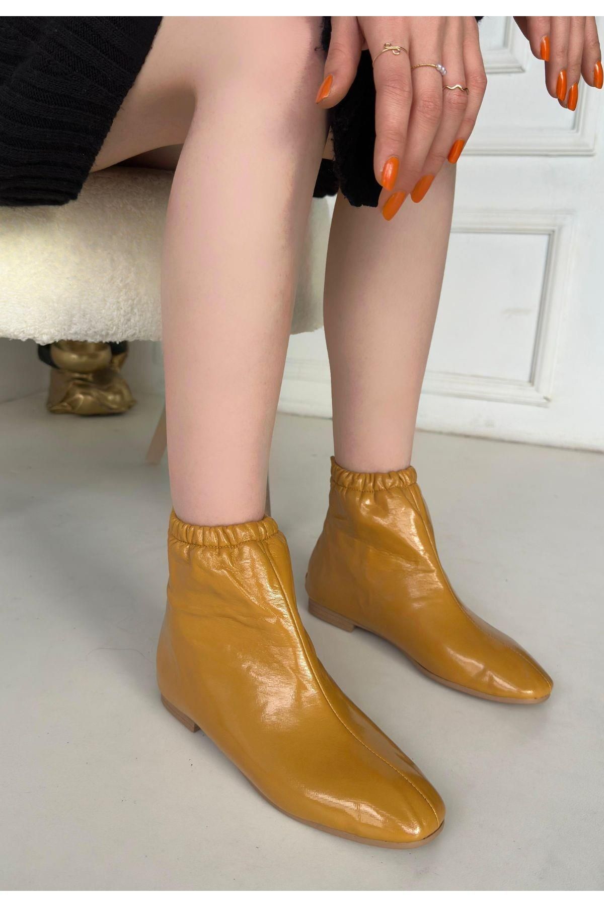 Nil Shoes Barxi Hardal Rugan Bot