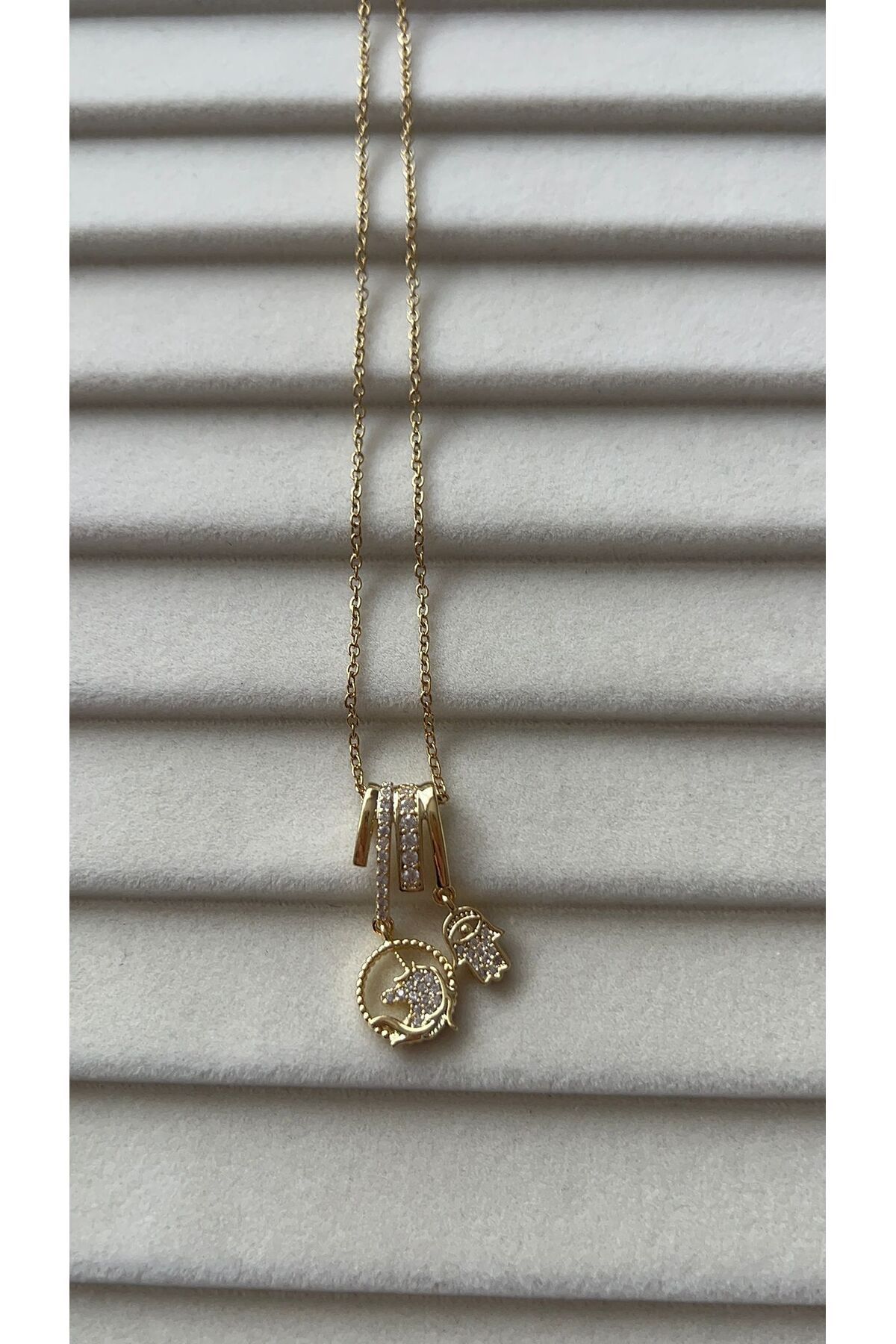 Goche Bijuteri Unicorn Charm zirkon taşlı çelik kolye
