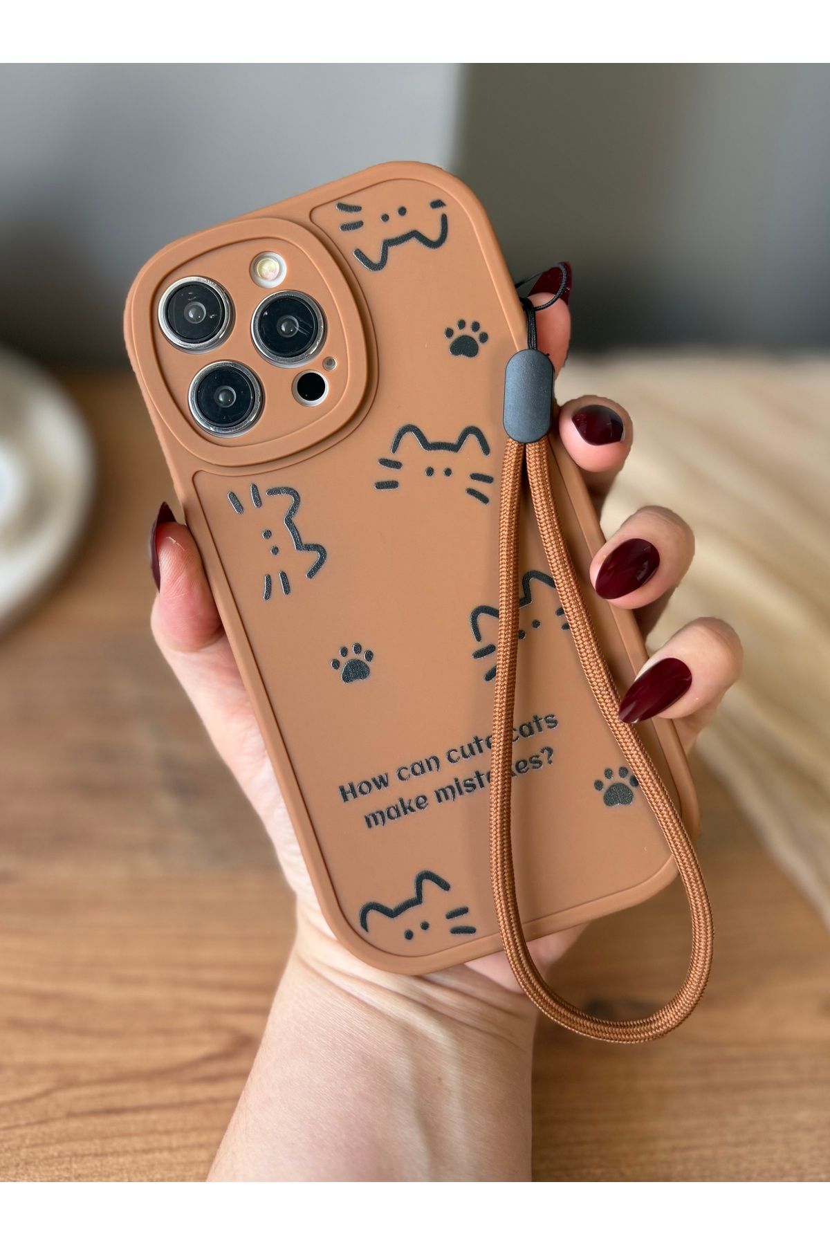 MirazTasarim IPHONE 12 PRO İPLİ KEDİ DESENLİ KAHVERENGİ KILIF