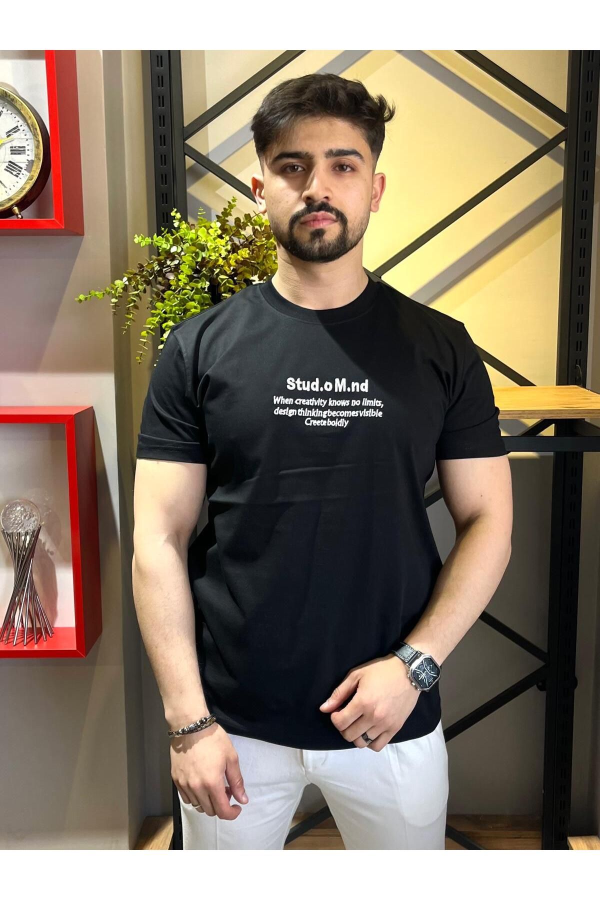 Butik Unisex Basic Ön Nakış İşlemeli Bisiklet Yaka Siyah Tişört
