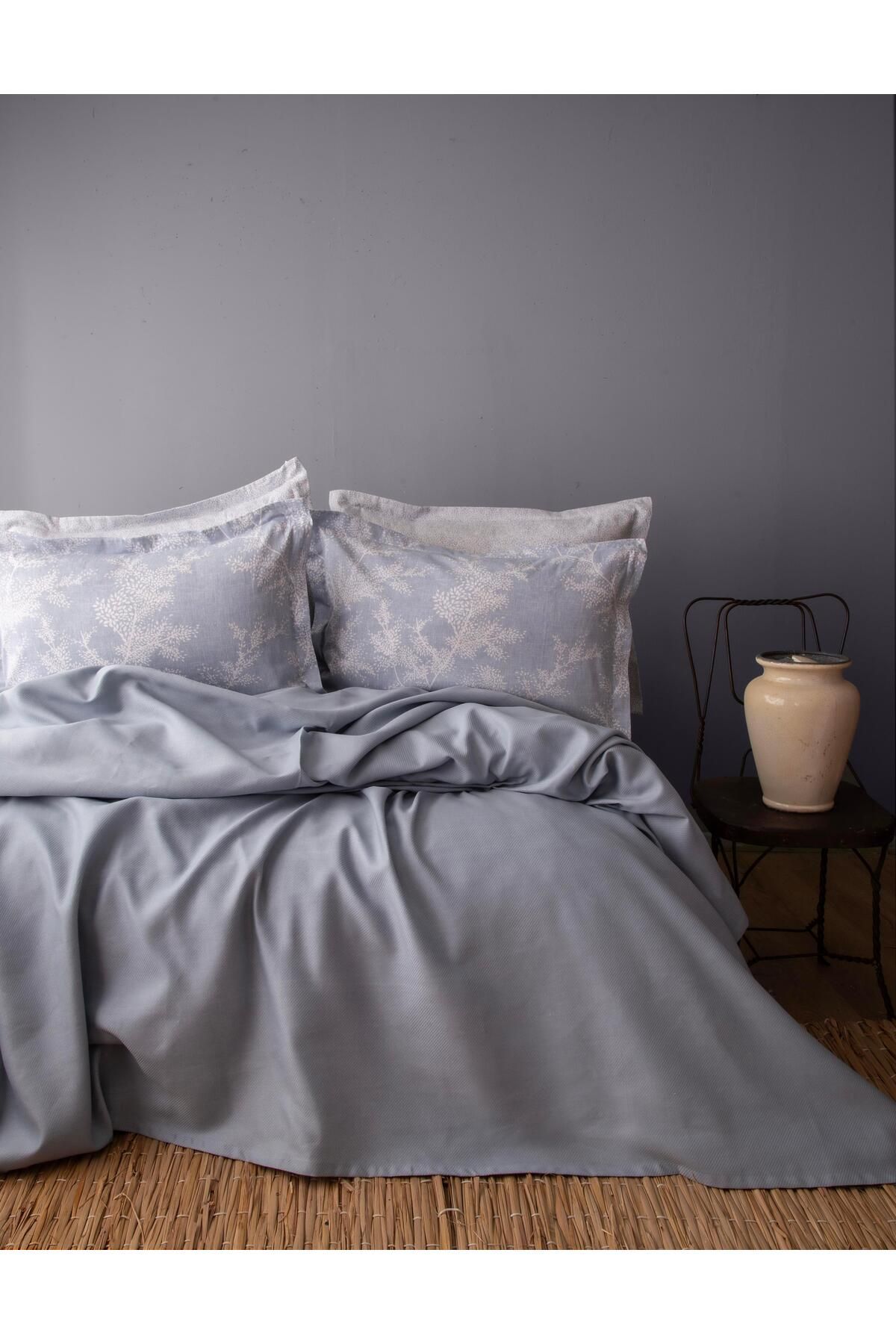 Apricitas HOME ÇİFT KİŞİLİK BAMBU PIKE TAKIMI TANYA INDIGO - NEVRESIMLI PIKE TAKIMI