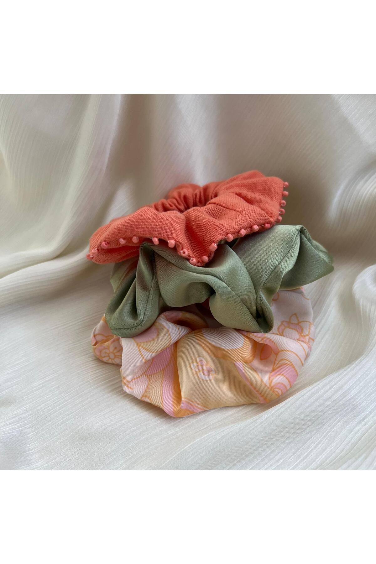 OLEARTISTIC 3’lü Keten ve Saten Renkli Scrunchie Saç Tokası Seti – Bahar Serisi