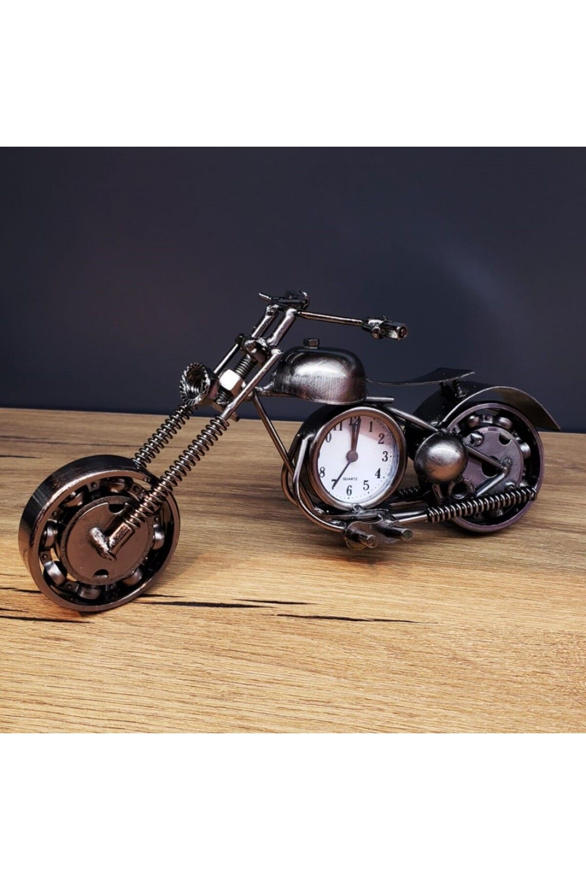 Store Masaüstü Dekoratif Metal Motor Saat