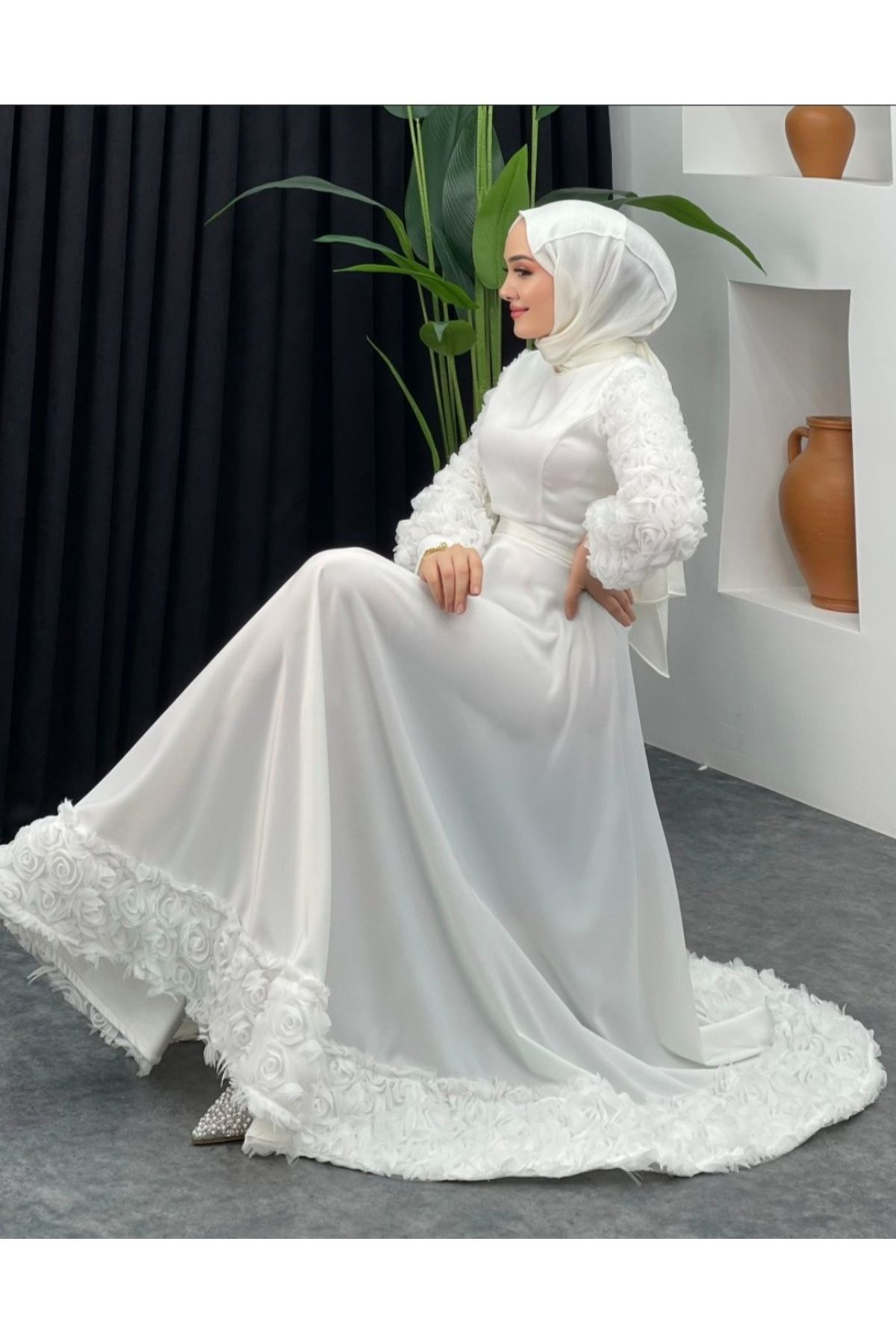 GÜZELLER Saten Üç Boyutlu Gül İşlemeli Nikah Nişan Söz İsteme Elbisesi Abiyesi