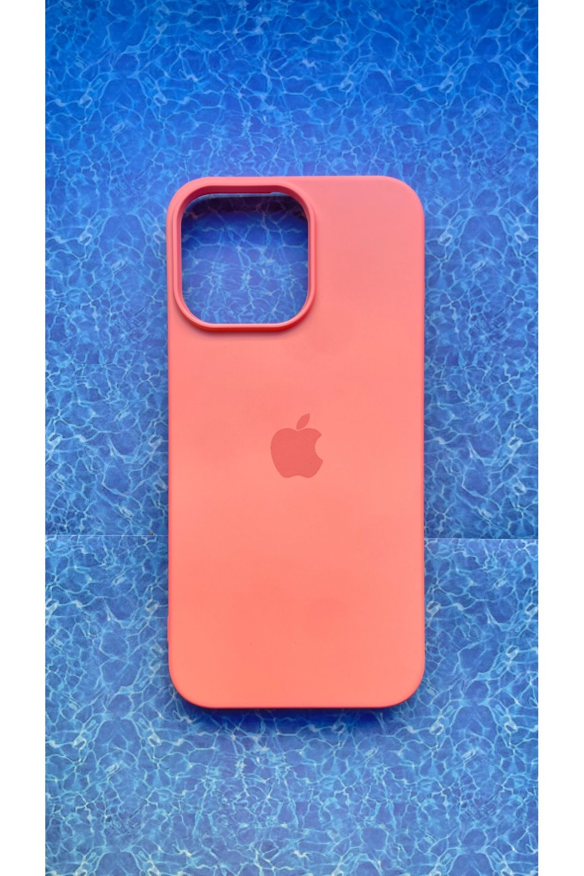 BCNCASE IPHONE 13-14 LOGOLU İLE UYUMLU LANSMAN SİLİKON İÇİ KADİFE KAPAK KILIF