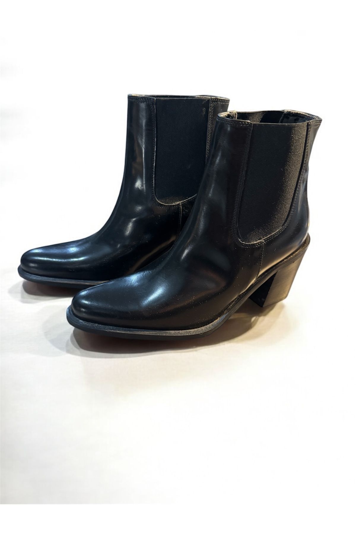 MODA Stiletto ayakkabısı