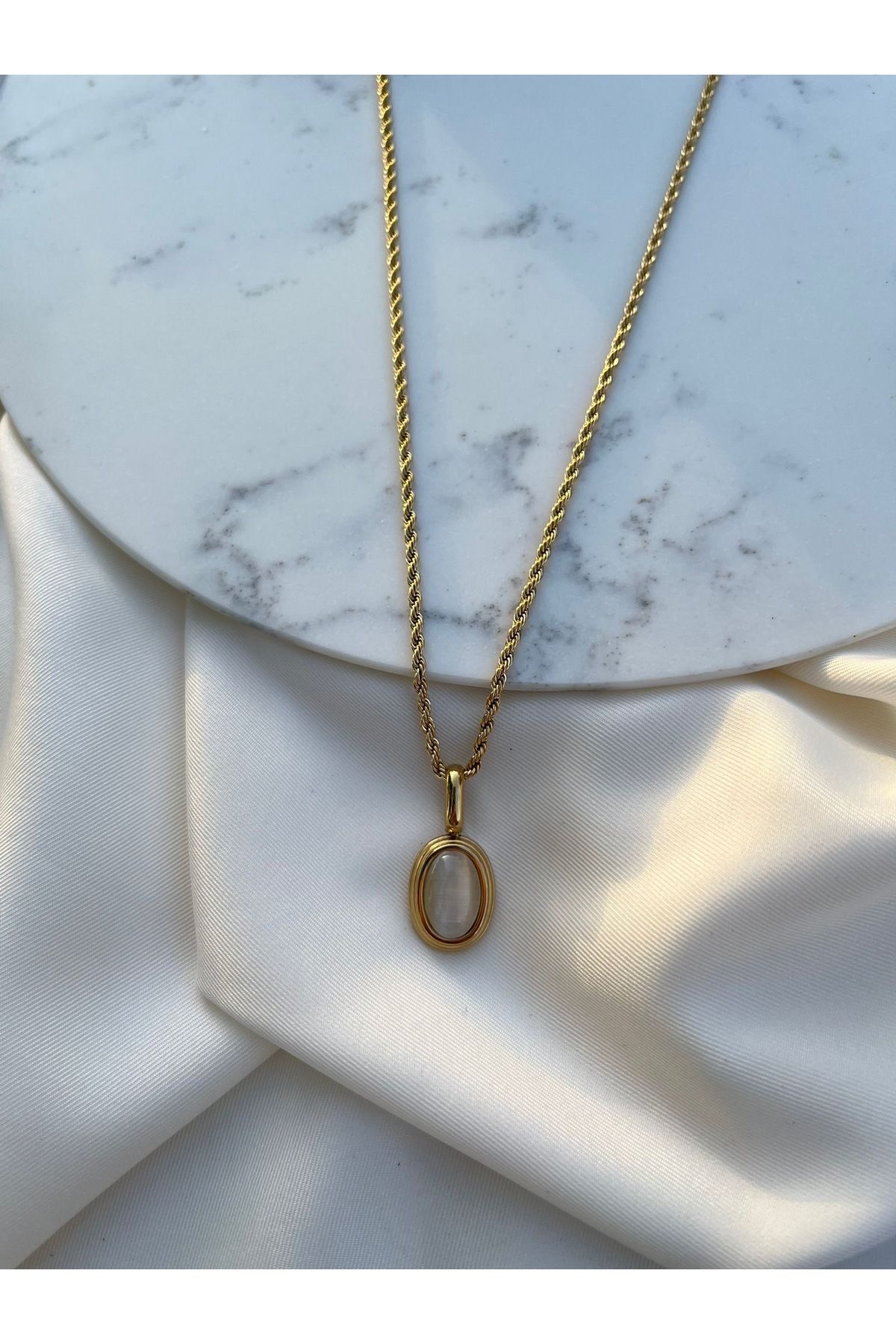 Orvix Accessories Gold Zincir İçi Beyaz Doğal Taş Kolye Temalı Kararmaz Kadın Kolye Yazlık Kolye Abiye kolye