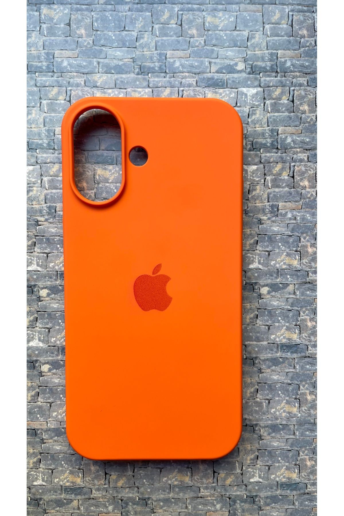 BCNCASE İphone16 Logolu Telefon Kılıfı Yumuşak Silikon Kauçuk İçi Kadife Ince Kılıf ÇizilmezDayanıklı