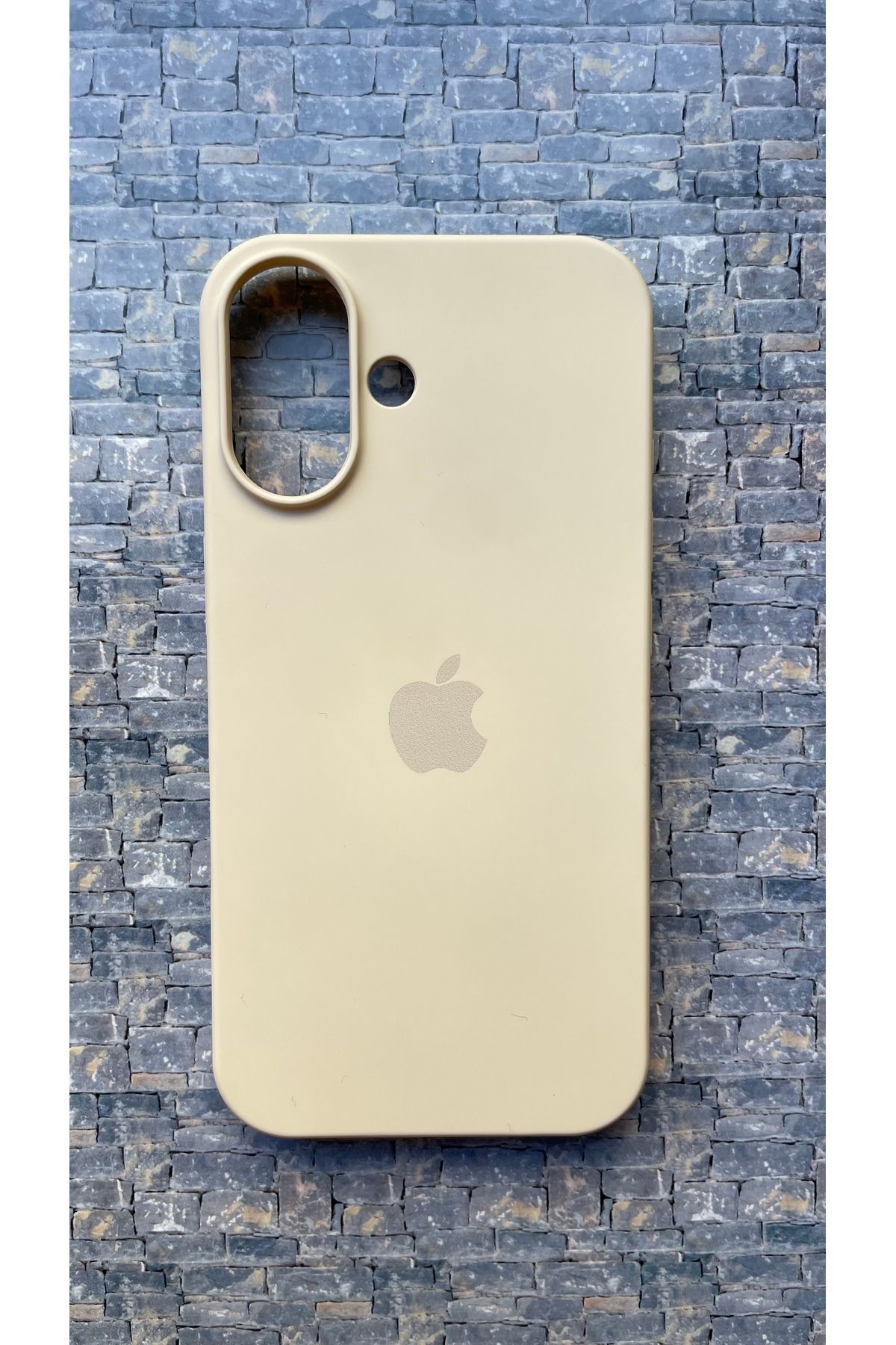 BCNCASE İphone16 Logolu Telefon Kılıfı Yumuşak Silikon Kauçuk İçi Kadife Ince Kılıf ÇizilmezDayanıklı