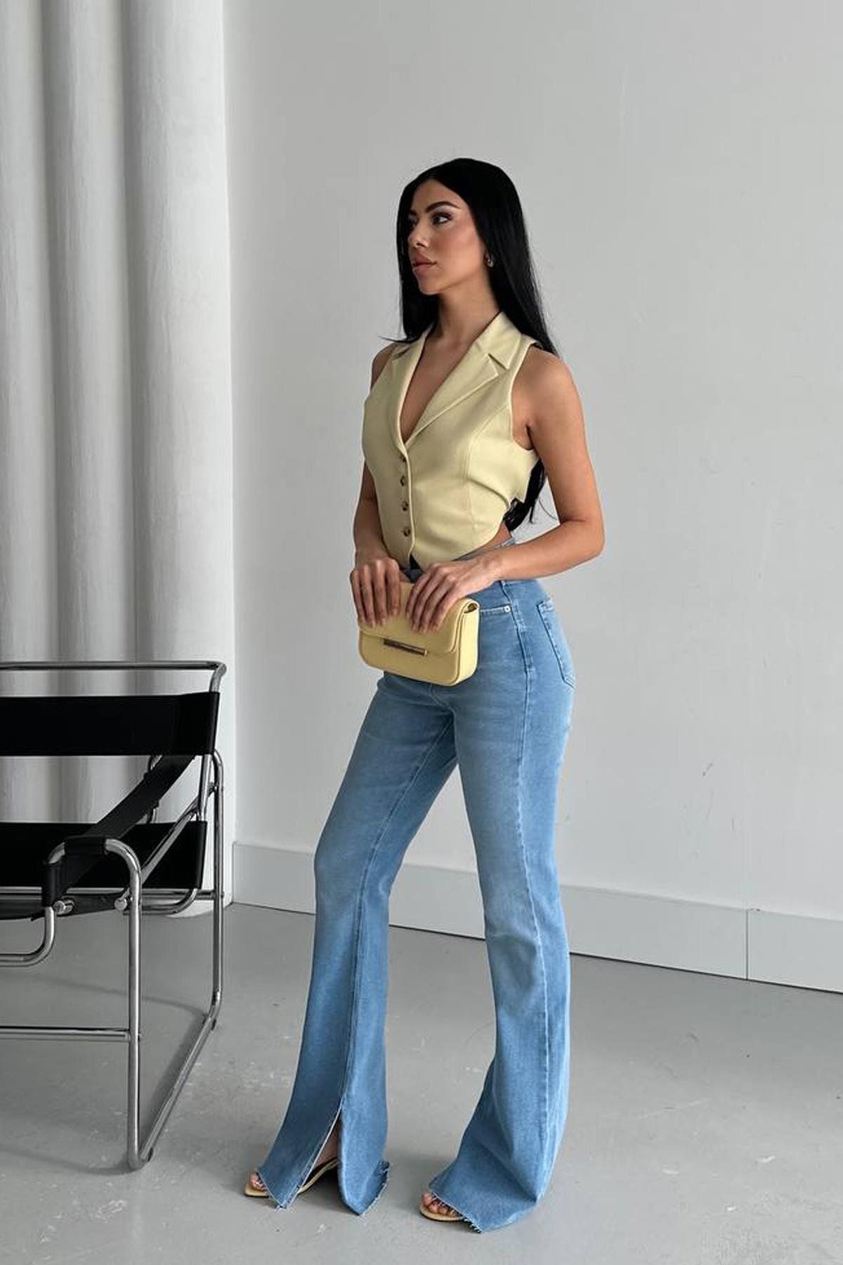 İstangül Butik Wave Line Paça Yırtmaçlı İspanyol Jean
