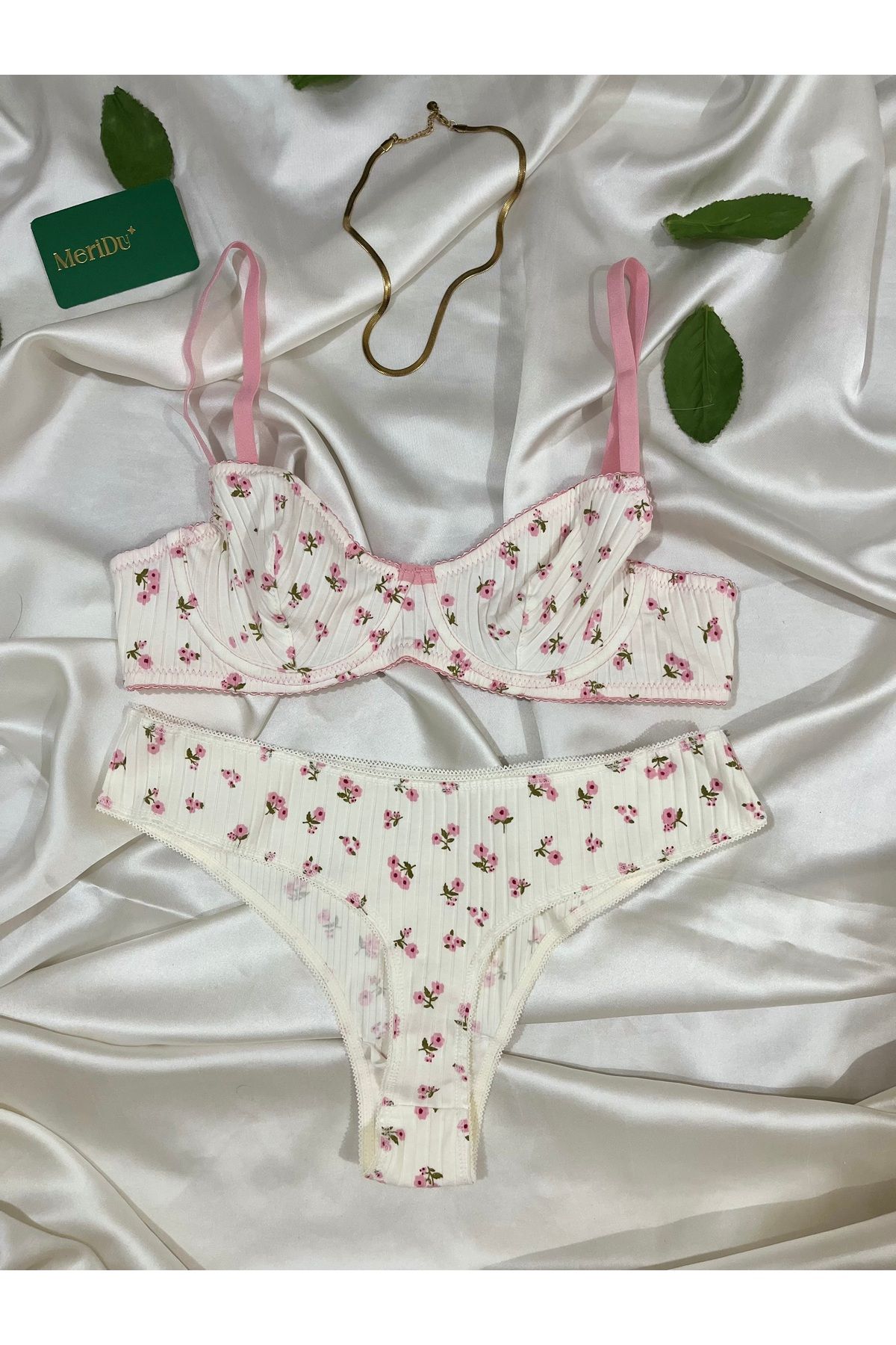 Butik Pembe Çiçekli Sütyen Takım