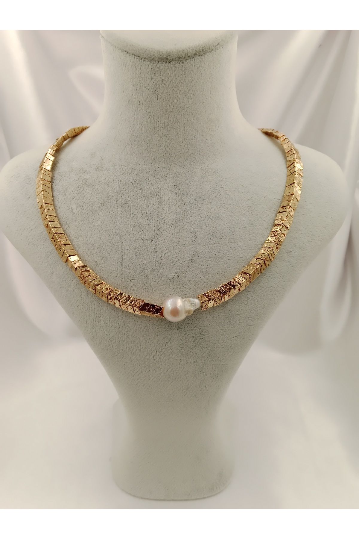Joyful Accessories By Neşe San Lovely Lav Gold Renkli Barok İncili Lav Taşı Tasarım Kolye