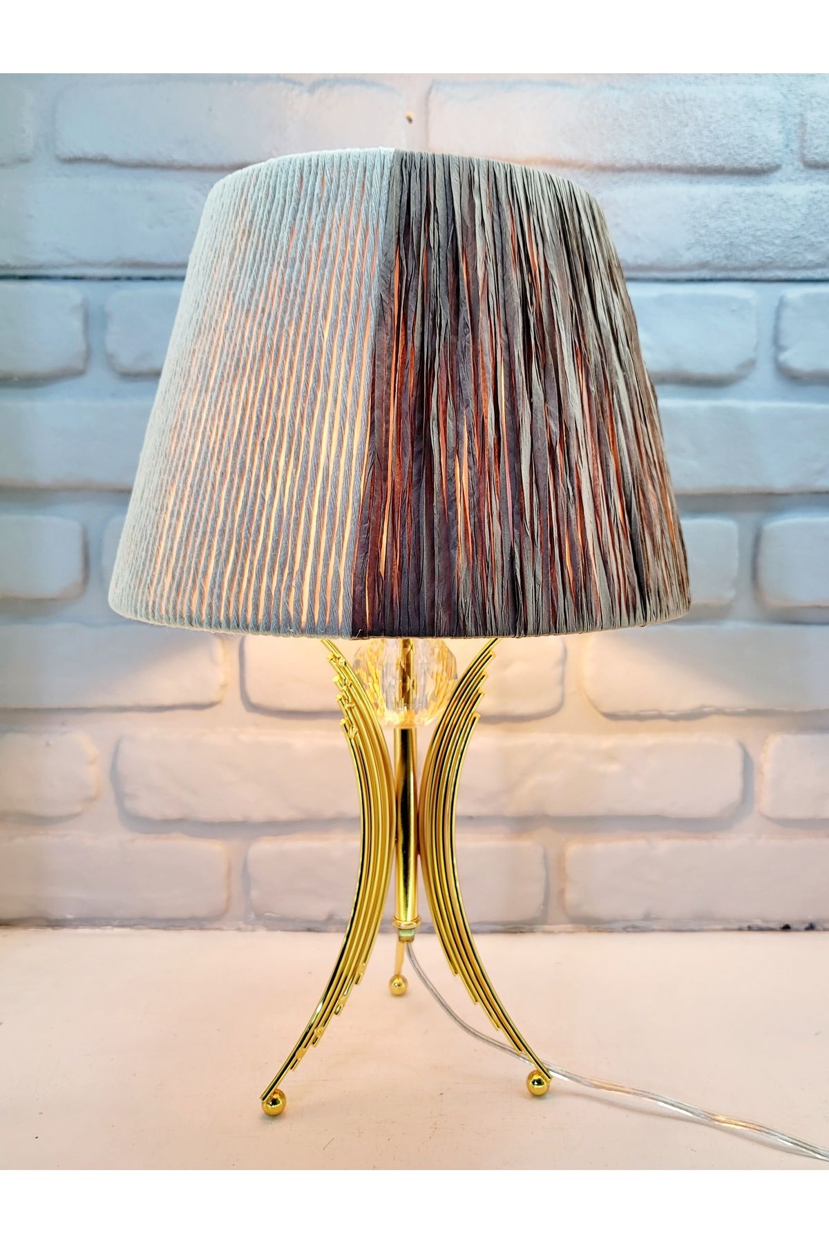 Decodelight Modern Dekoratif Gold Metal Angel Model Pileli Kumaş , Makrome ve Kağıt İpli Şapkalı Abajur