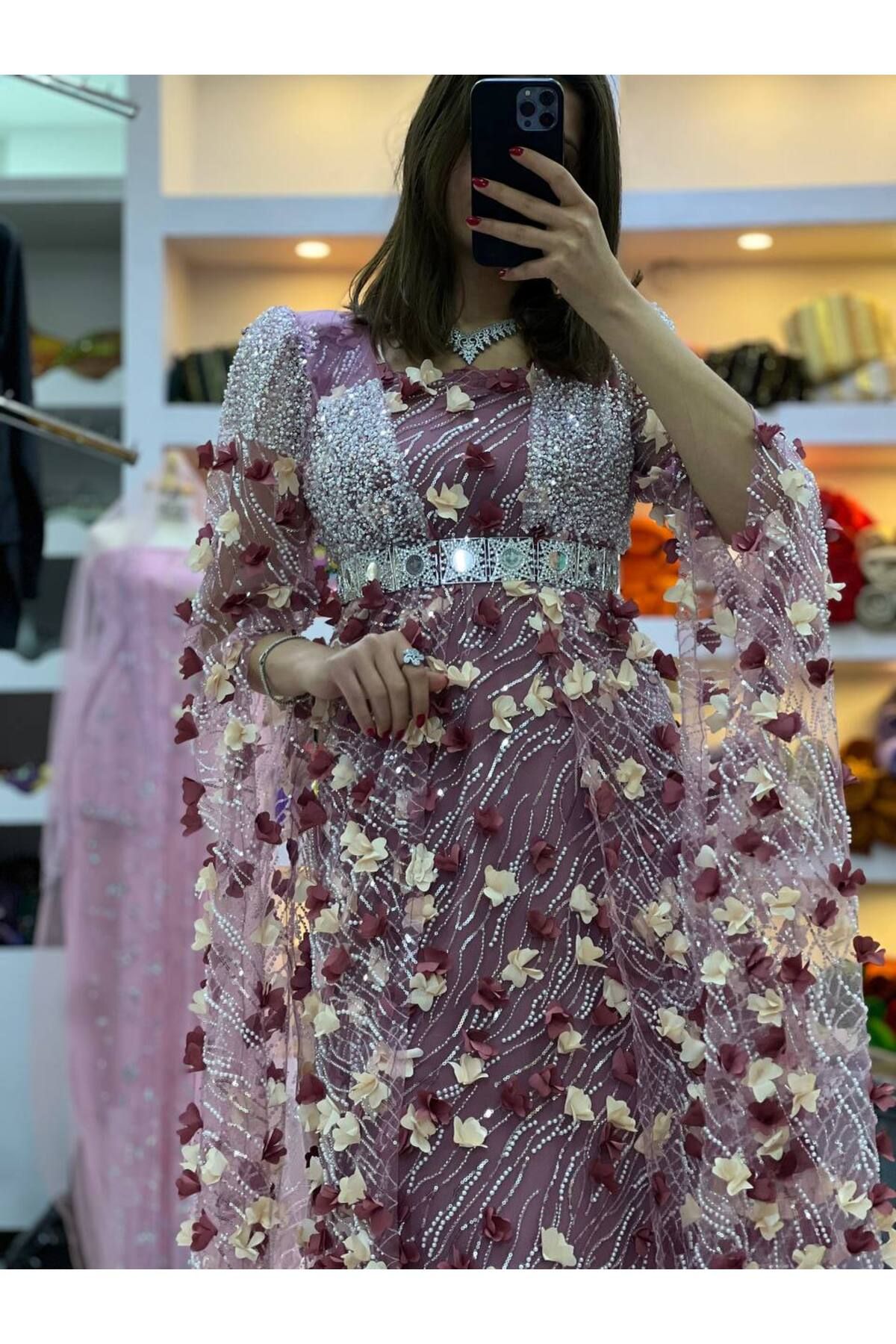 SOLİN YÖRESEL Kadın Yöresel Elbise Düğünlük Kaftan Abiye Çiçek Nakışlı (Görseldeki AksesuarlarDahil Değildir)