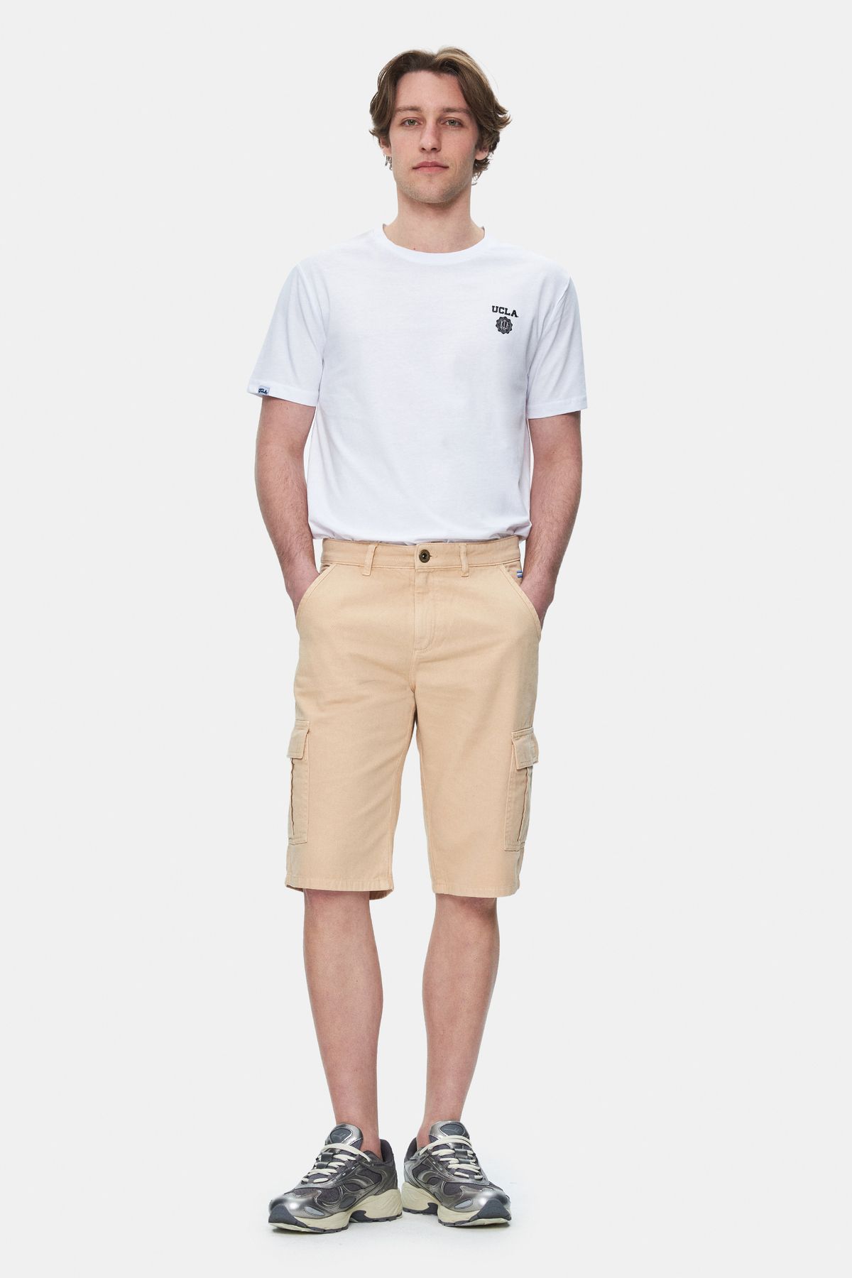 UCLA BLEWIN Camel Kargo Cepli Gabardin Nakışlı Standard Fit Erkek Şort