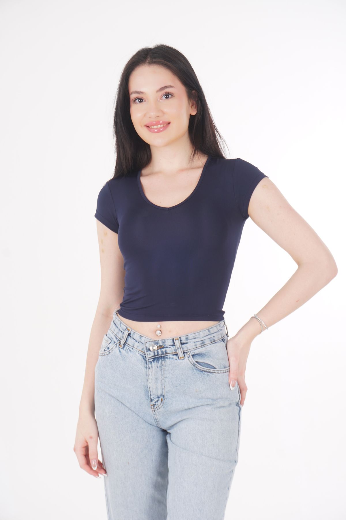 CHAURA V Yaka Basic Kısa Kollu Bluz