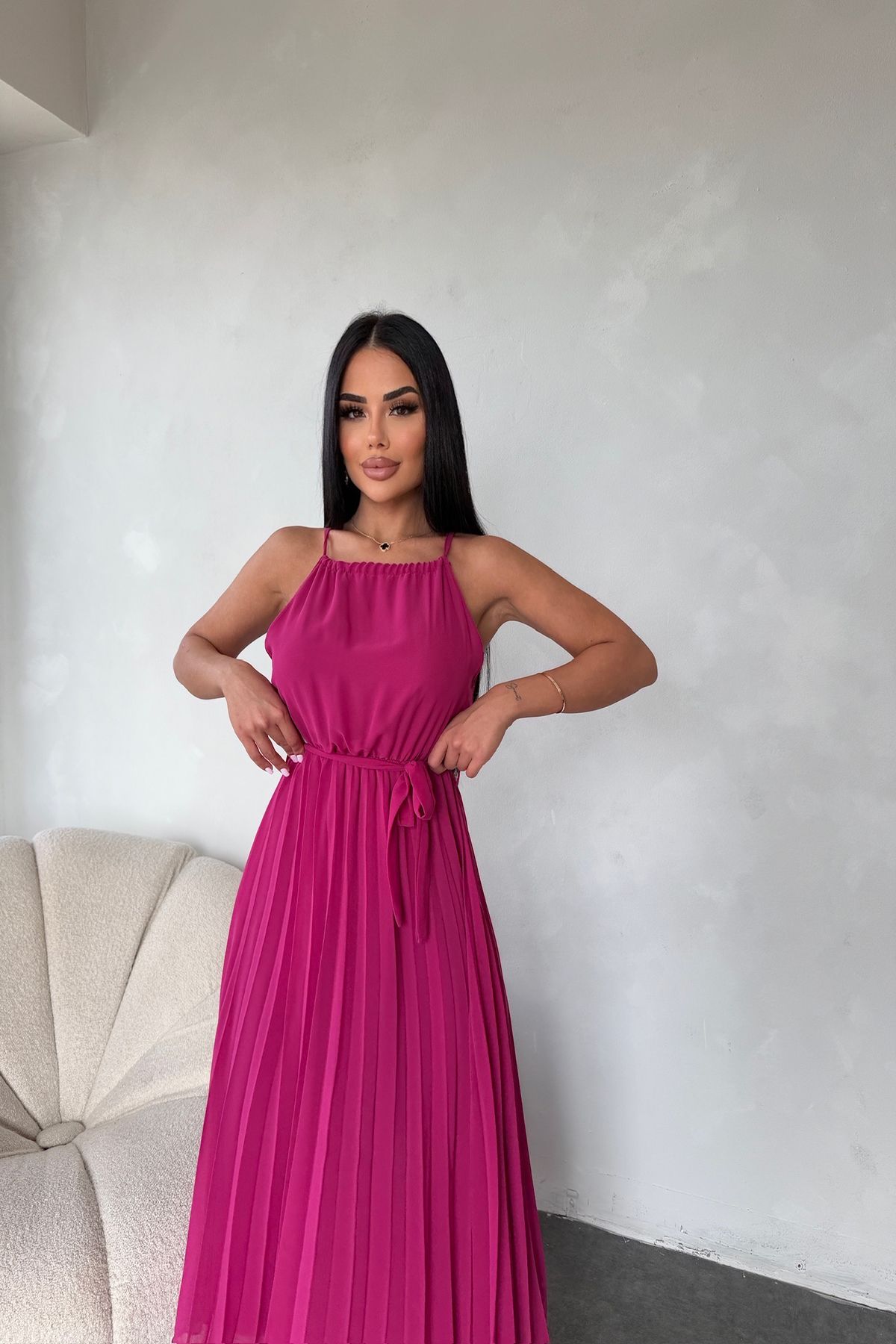 kamacibutik Askı Detaylı Piliseli Elbise