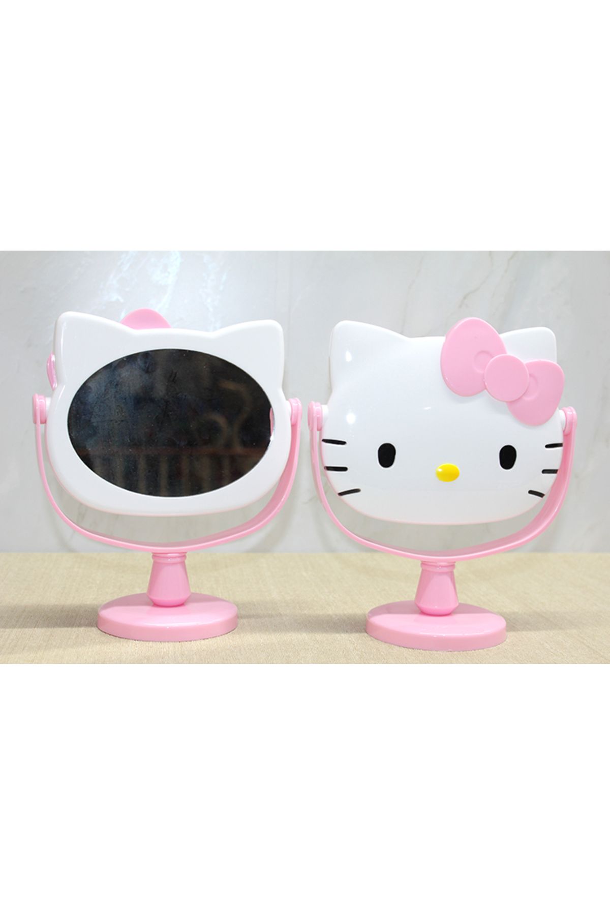 Acousticworld Hello Kitty Masaüstü Ayna Pembe Renk