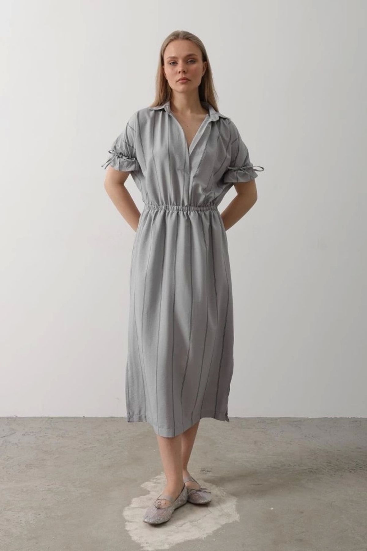 Butik Beli Lastikli Elbise - Gri