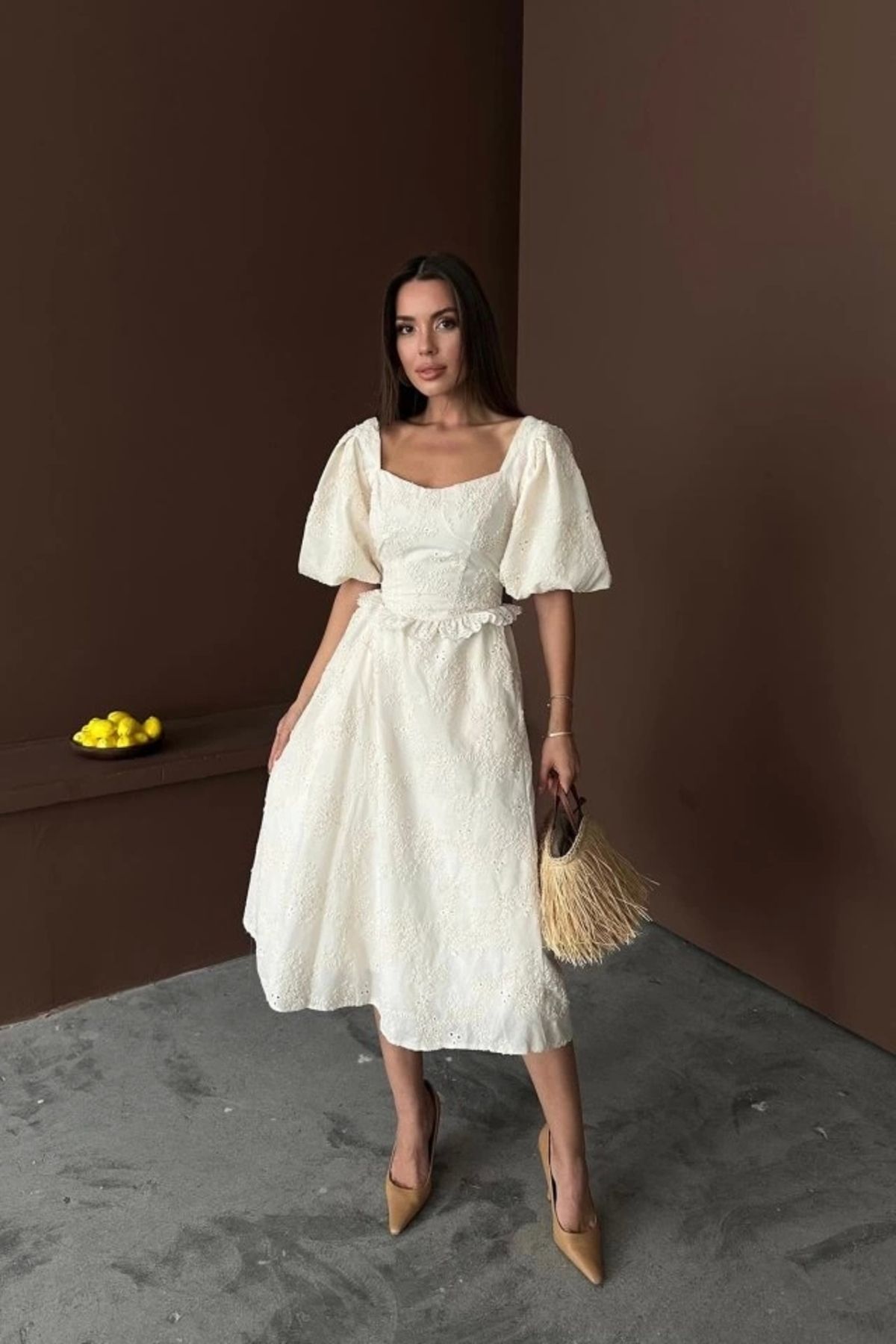 Butik Bej Balon Kollu Dantelli Brode Elbise