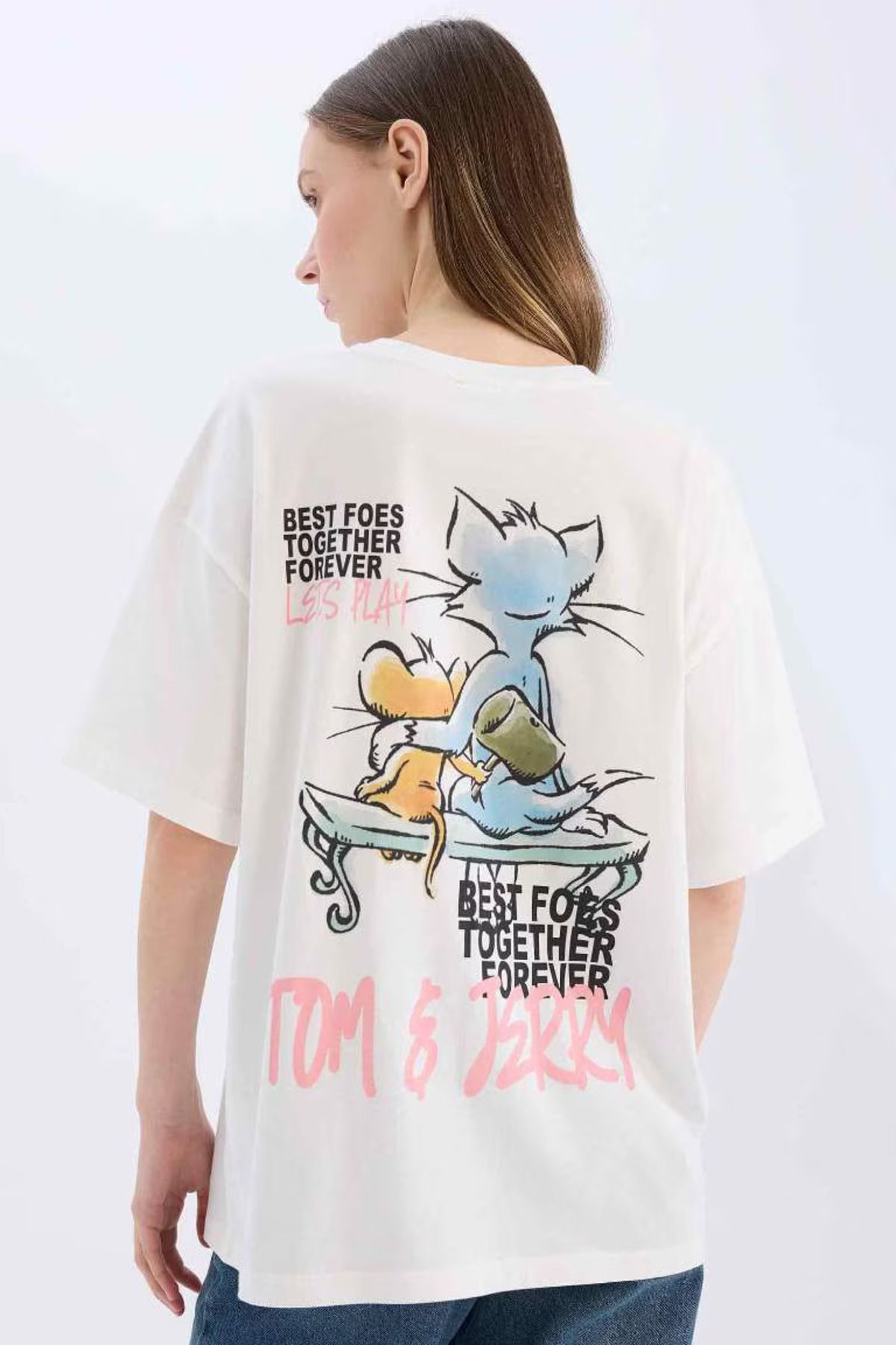 DeFacto Coool Tom & Jerry Oversize Geniş Kalıp Bisiklet Yaka Sırt Baskılı Kısa Kollu Tişört