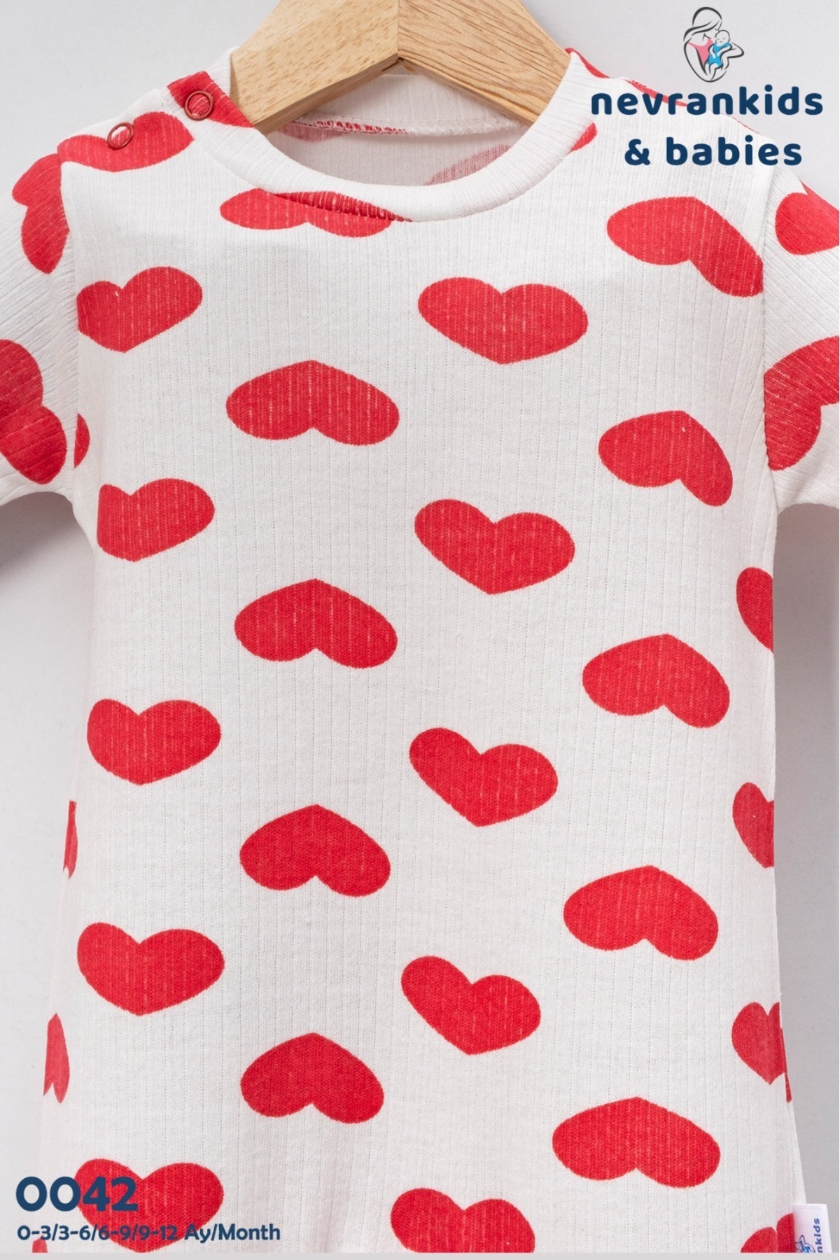 nevrankids Kız Bebek Big Heart Pattern Bandanalı Patiksiz Çıt’lı Tulum Set fotoğrafı 6 (önizleme)