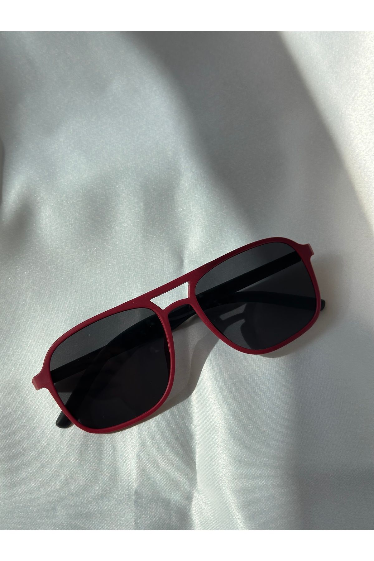 voi winkel Unisex Bordo Siyah Mat Form Güneş Gözlüğü