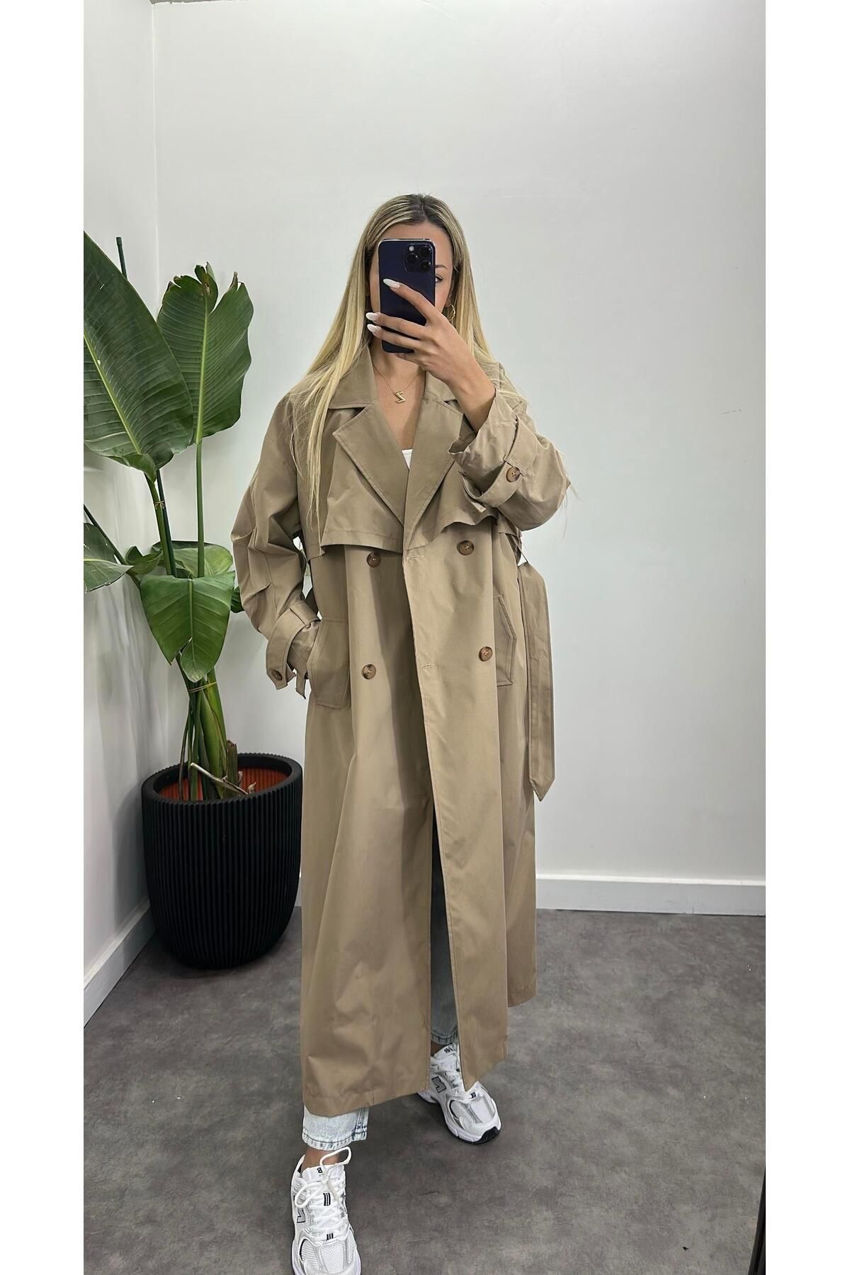 Acar Boutique Marka Model Kemerli Trenç Ceket