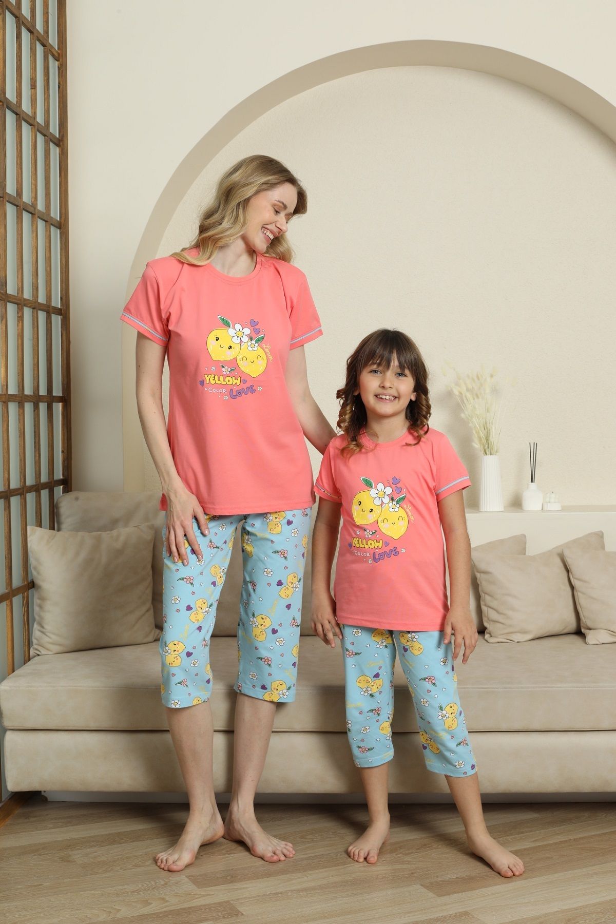 KAPİTEX Anne Kız Kısa Kollu Bisiklet Yaka Baskılı Limonlu Mor Pijama Takımı