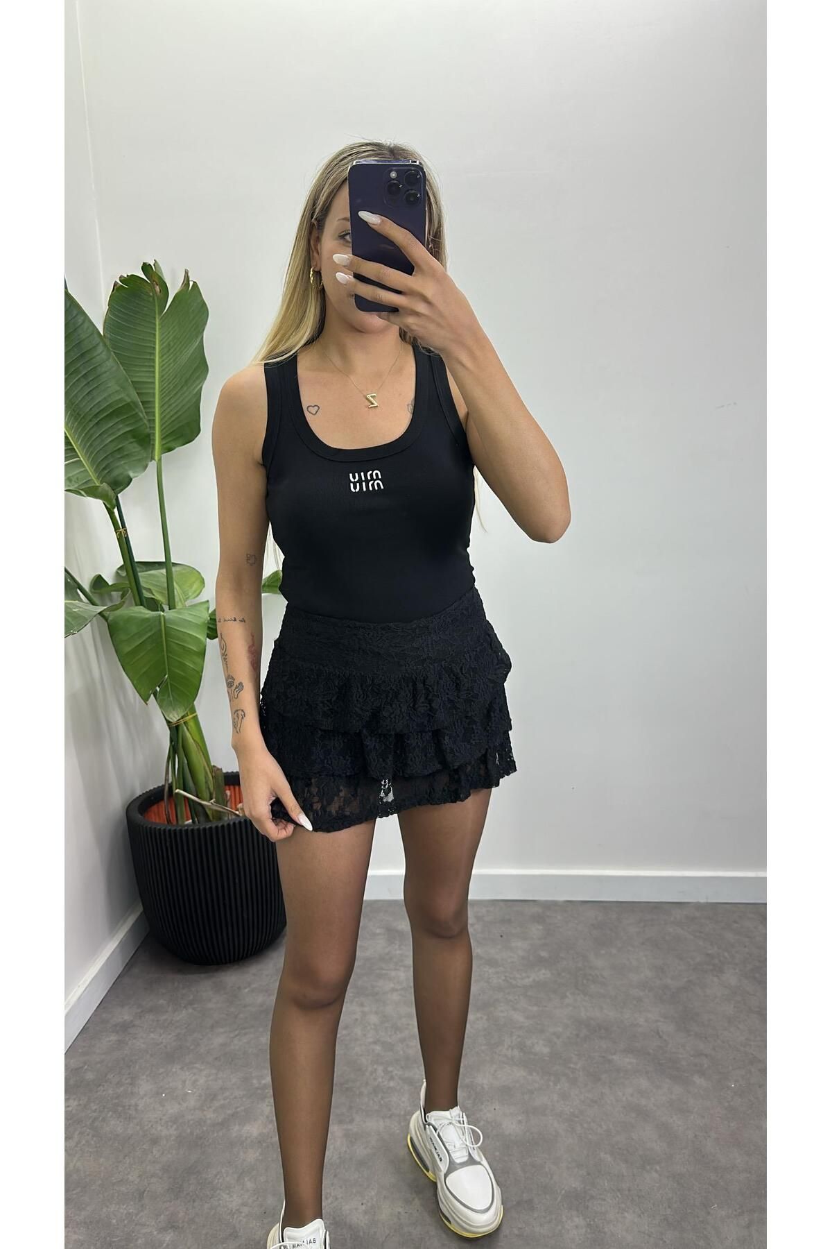 Acar Boutique Dantelli Mini Etek