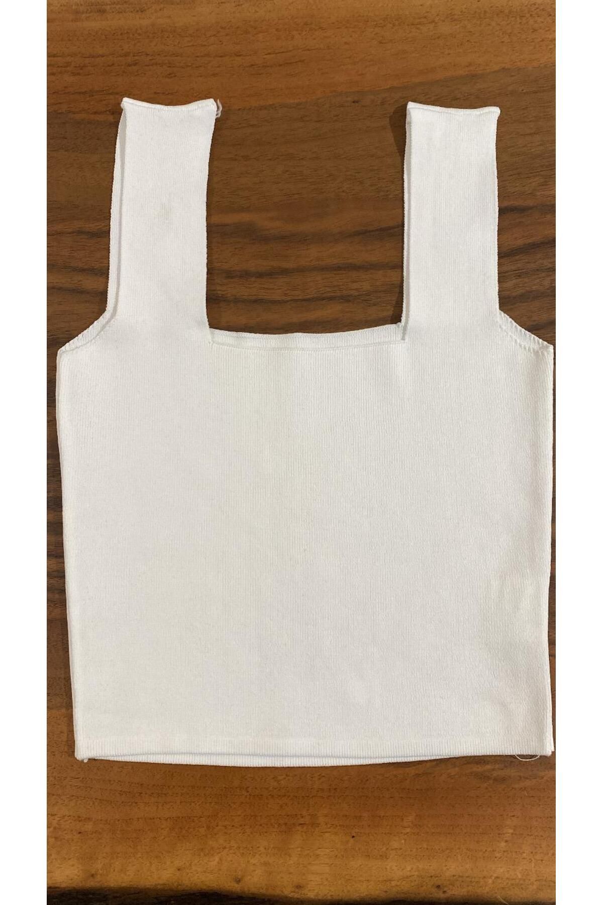 Acar Boutique Kare Yaka Kısa Crop