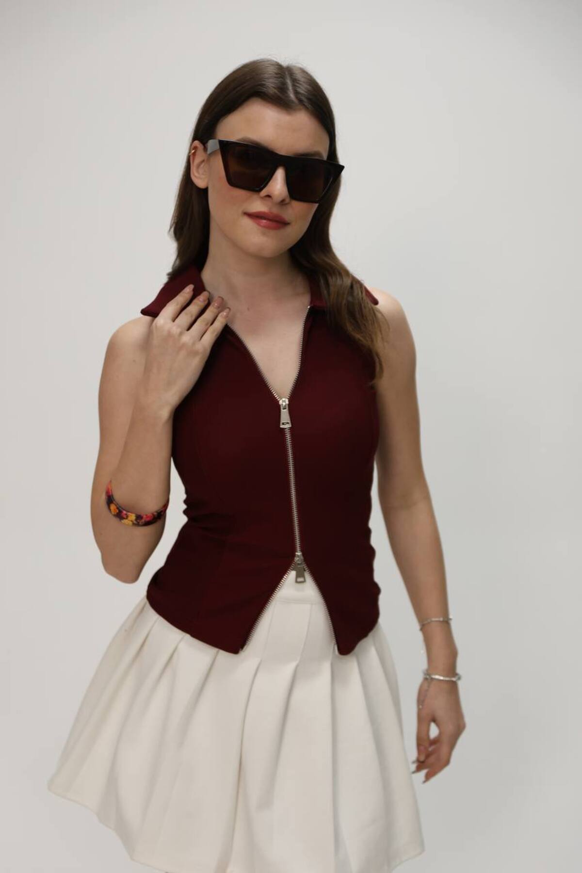 Gameyal-Women's Comfortable Fit Polo Neck Ottoman Fabric Zero Sleeve Double Zipper Vest 2