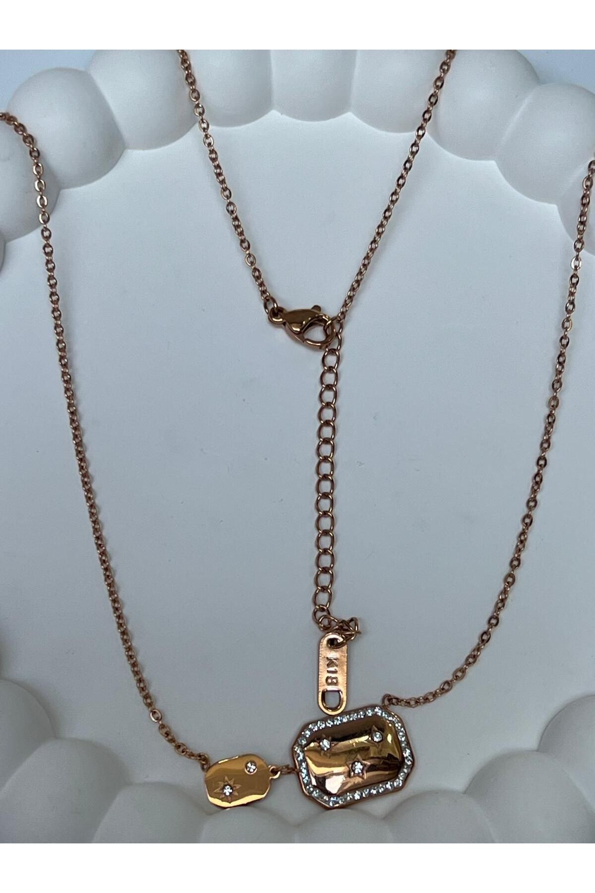 Meri Rose gold kutup yıldızı detaylı çelik kolye
