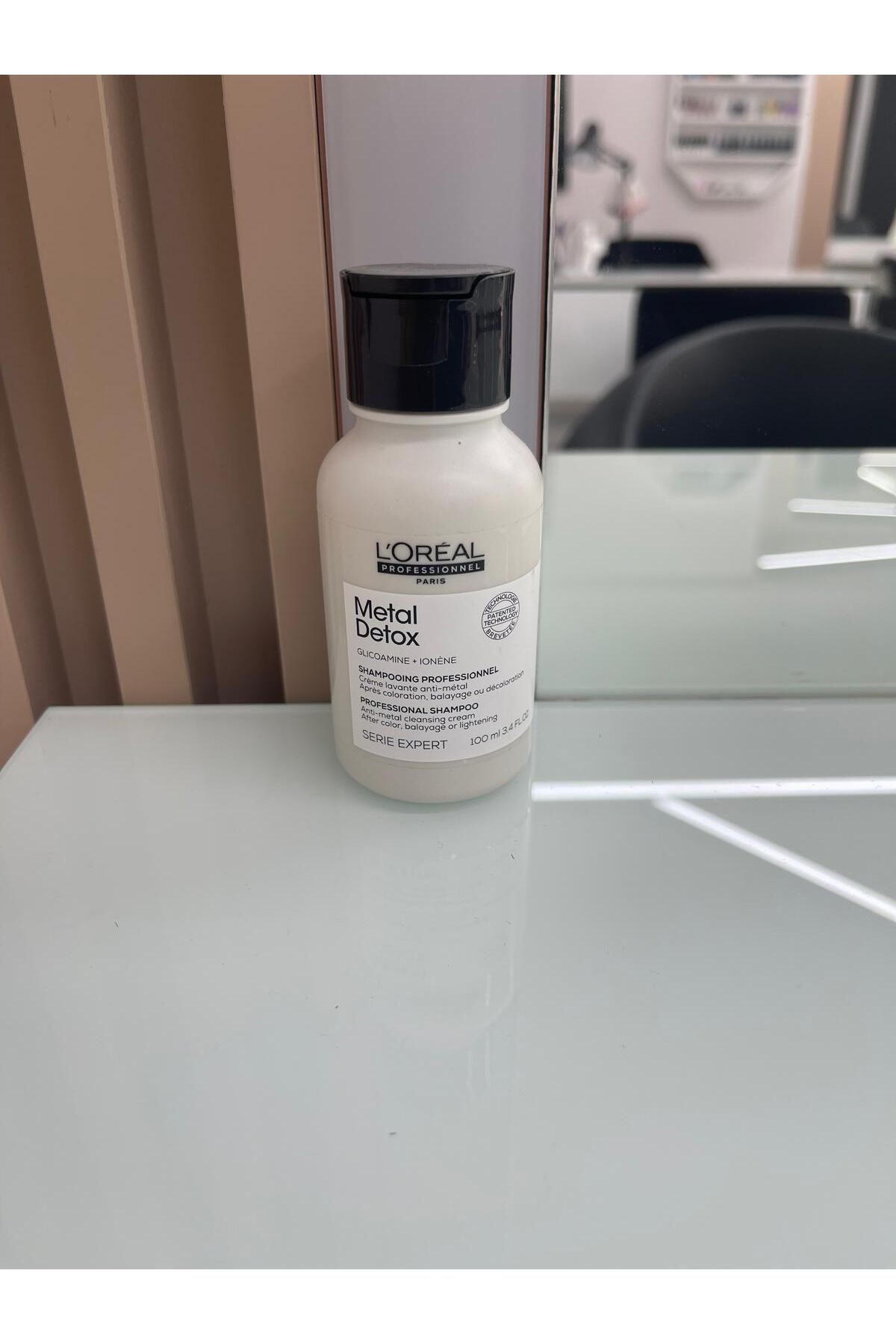 L'oreal Professionnel Balyaj ve renk işlemlerinden sonra saçtaki metali yok eden şampuan 100 ml NOONLINE