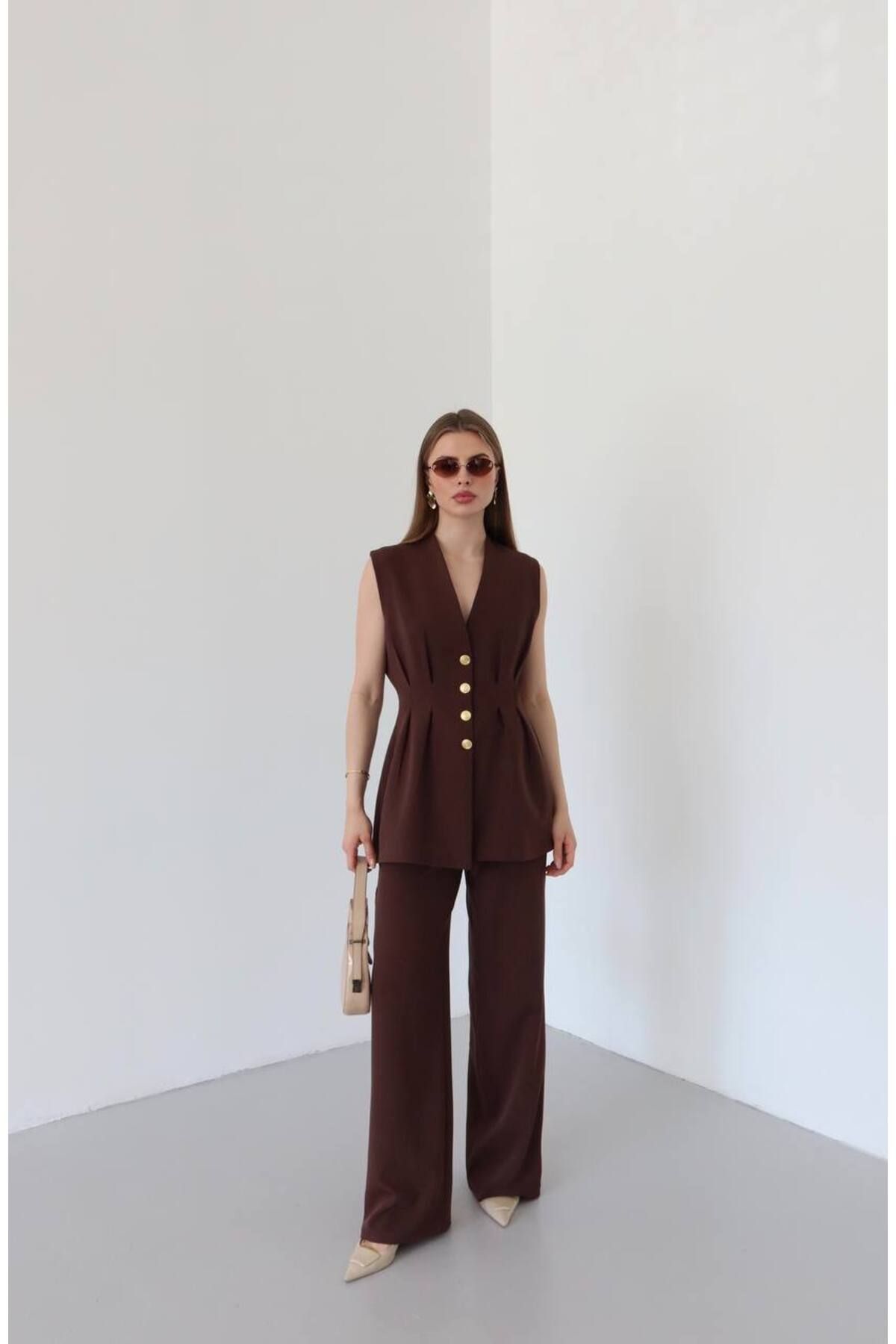 VOLT CLOTHİNG Kadın Belden Oturtmalı Gold Düğme Detaylı Astarlı Yelek Takım