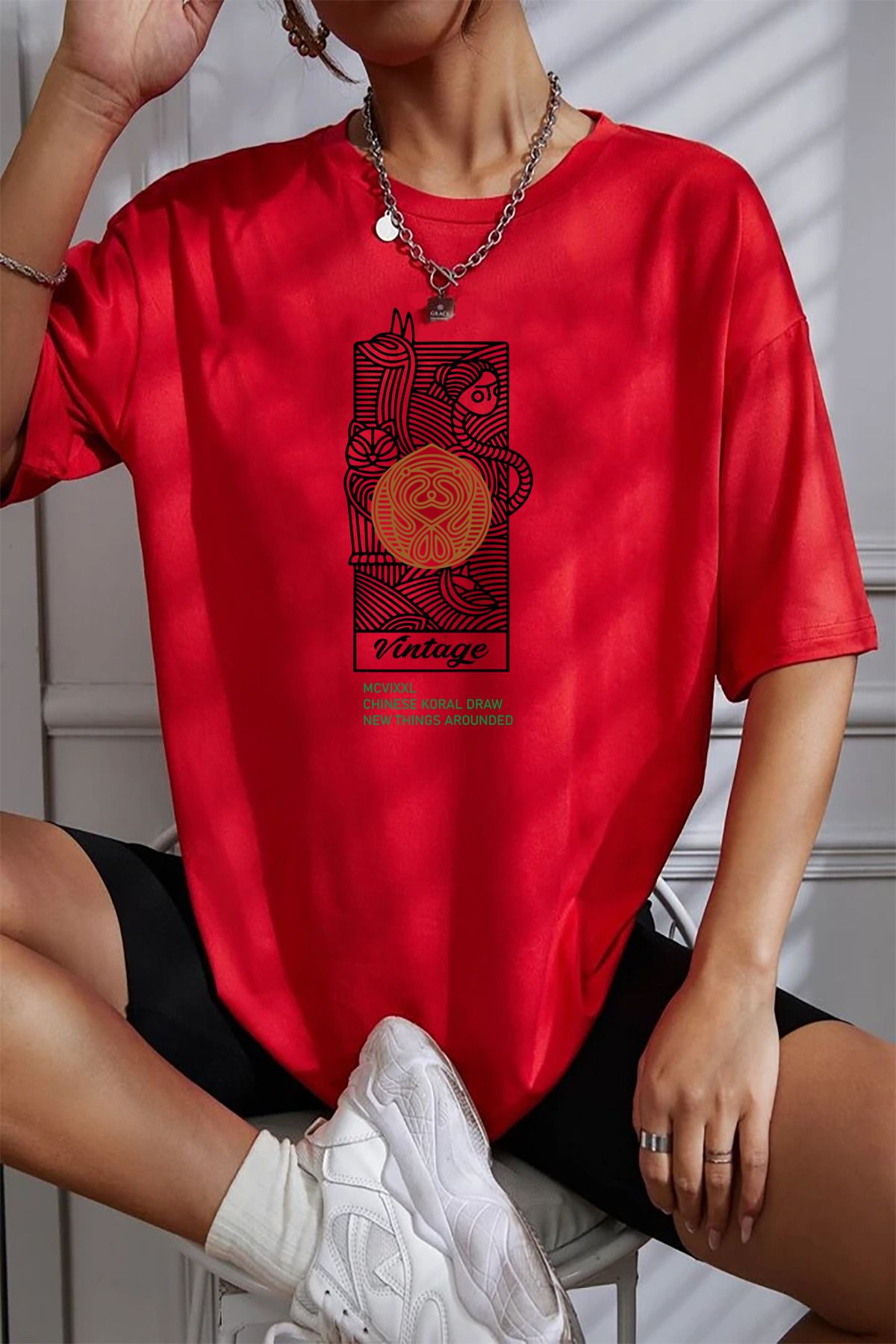 qavnas Unisex Vintage Baskılı Rahat Kesim Kırmızı T-Shirt